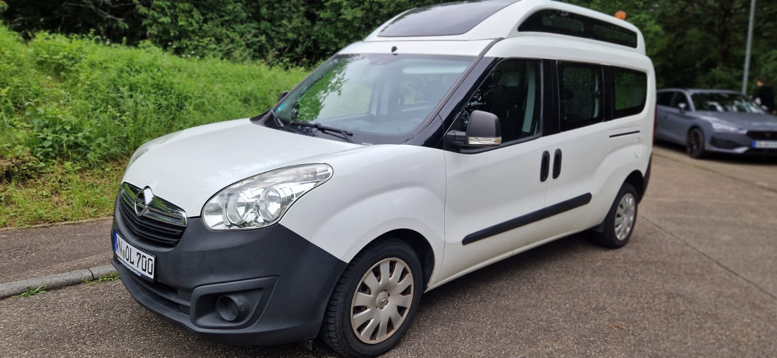 Opel Combo Behindertentransporter Rampe Rollstuhl, 2017, Diesel