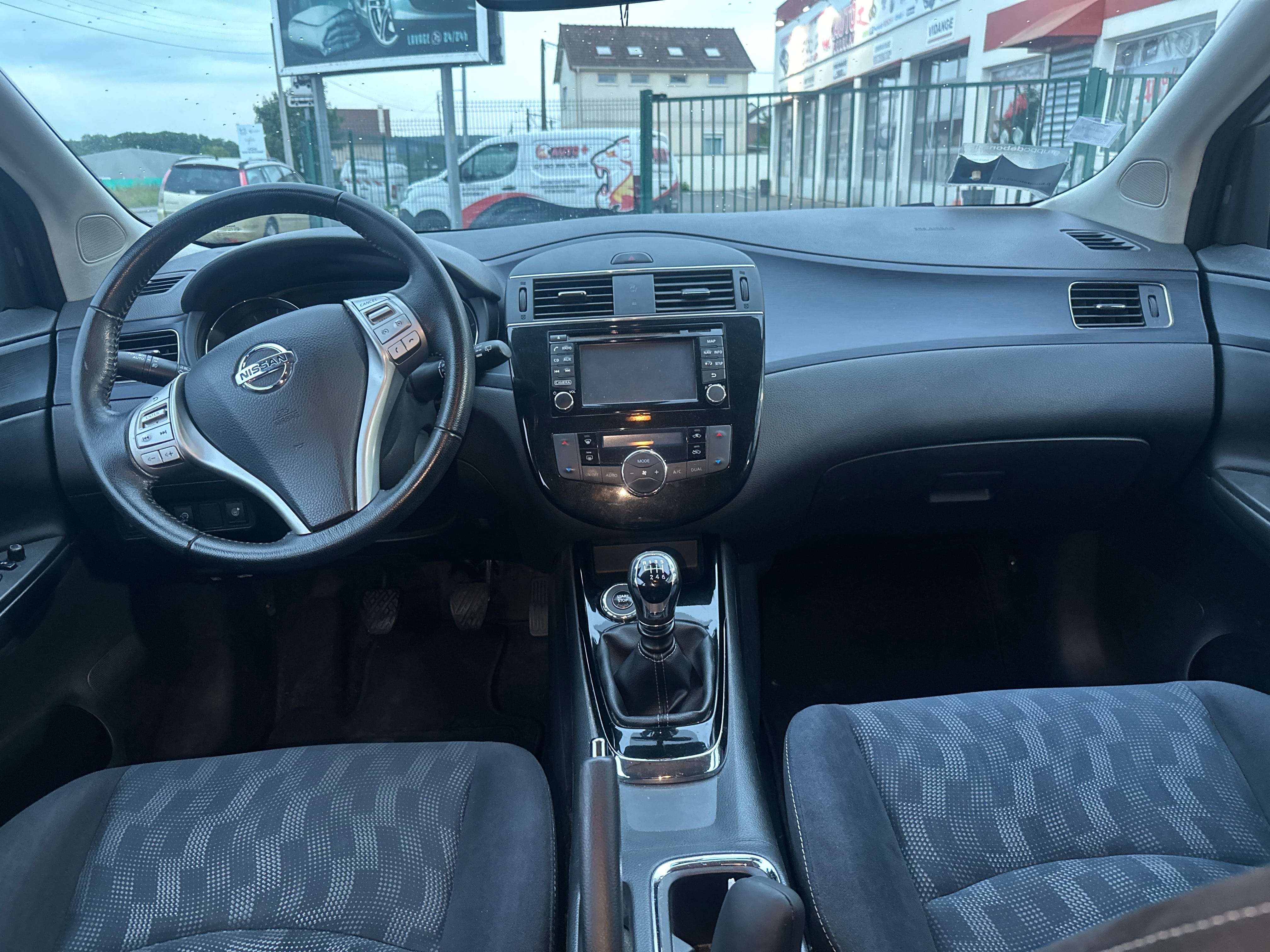 Nissan Pulsar avec Audio Bluetooth