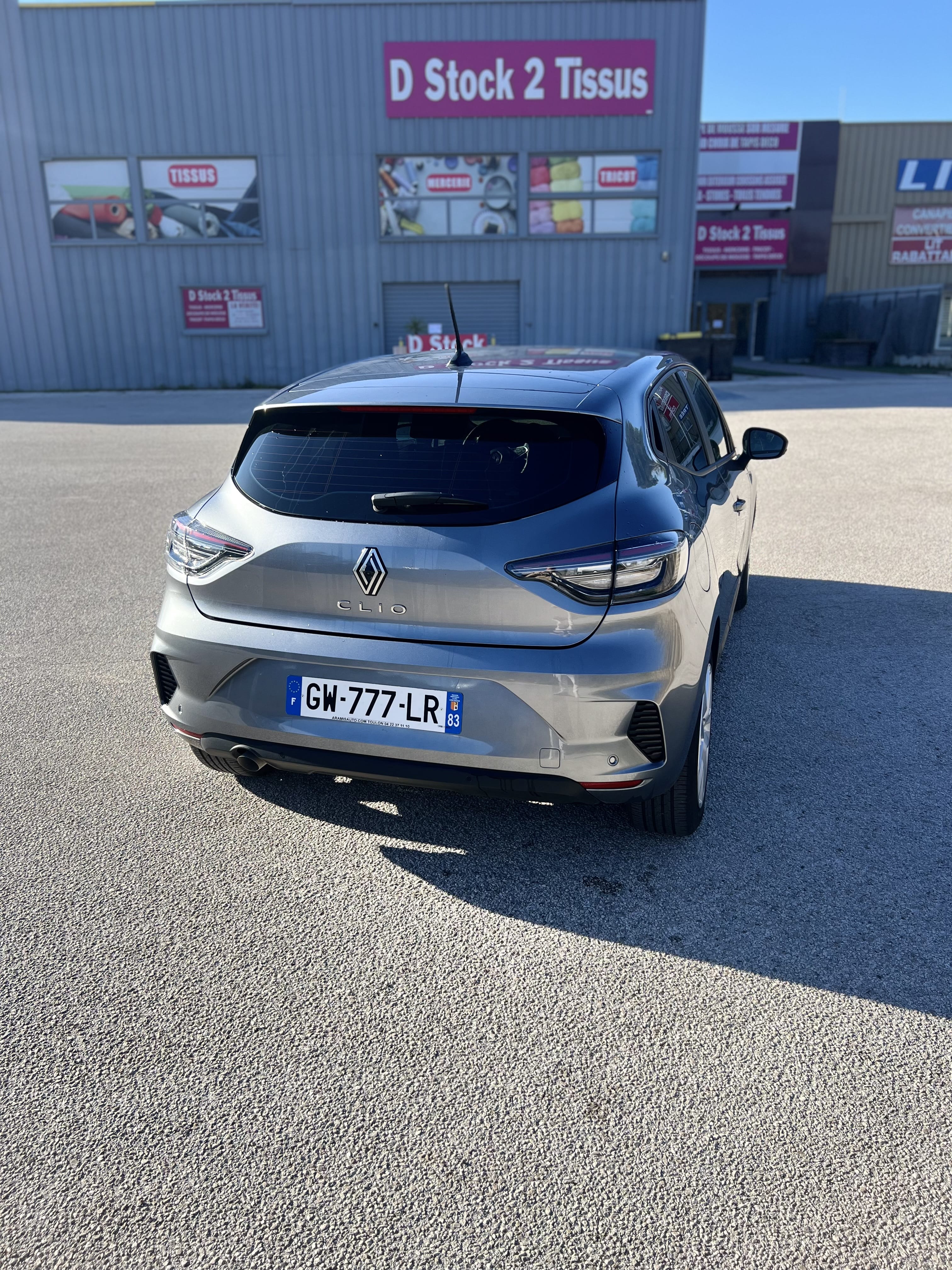 Renault Clio avec Régulateur de vitesse