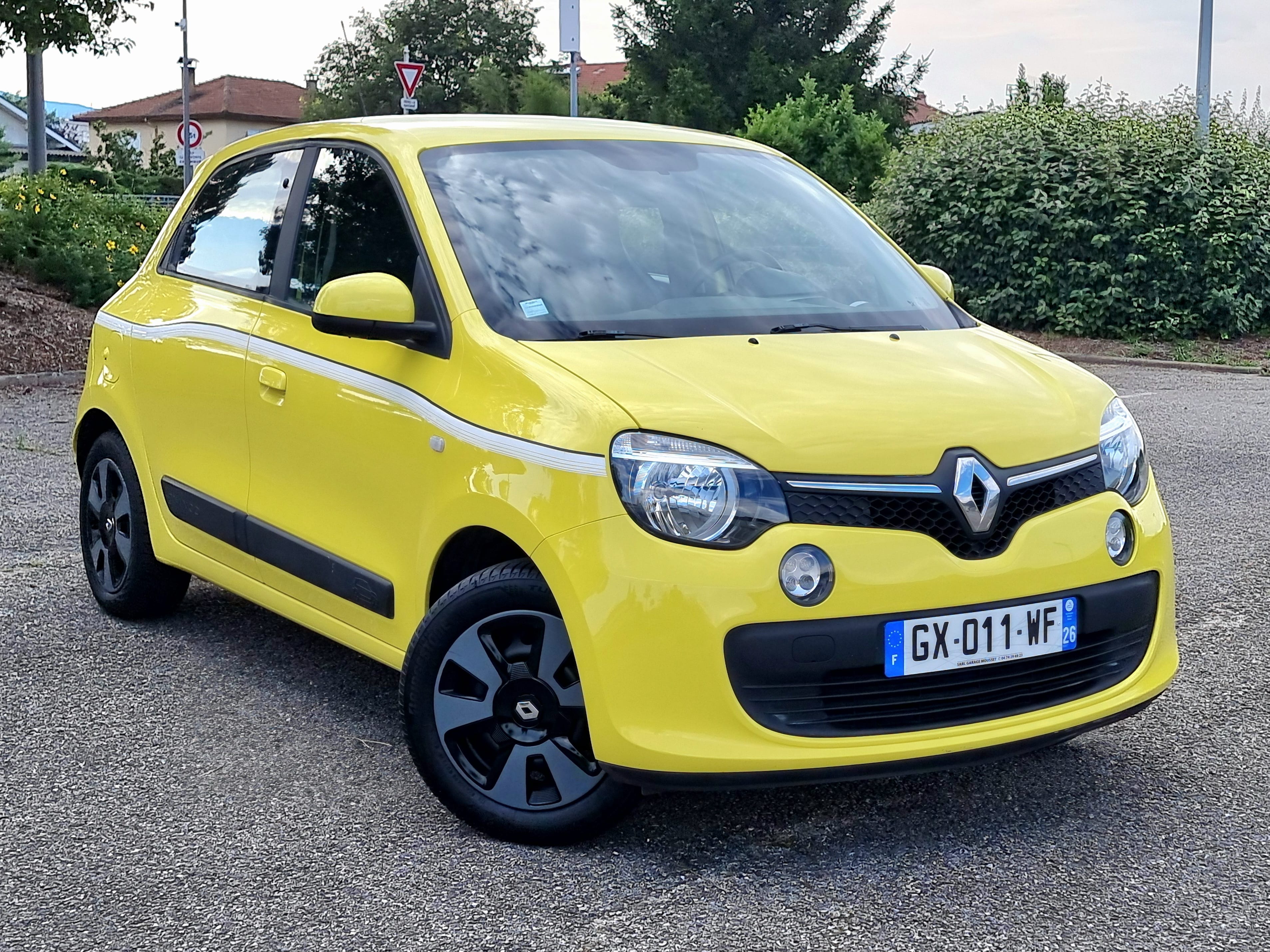 Renault Twingo III 1,0 sce 70ch proche gare Montelimar, 2016, Essence 95