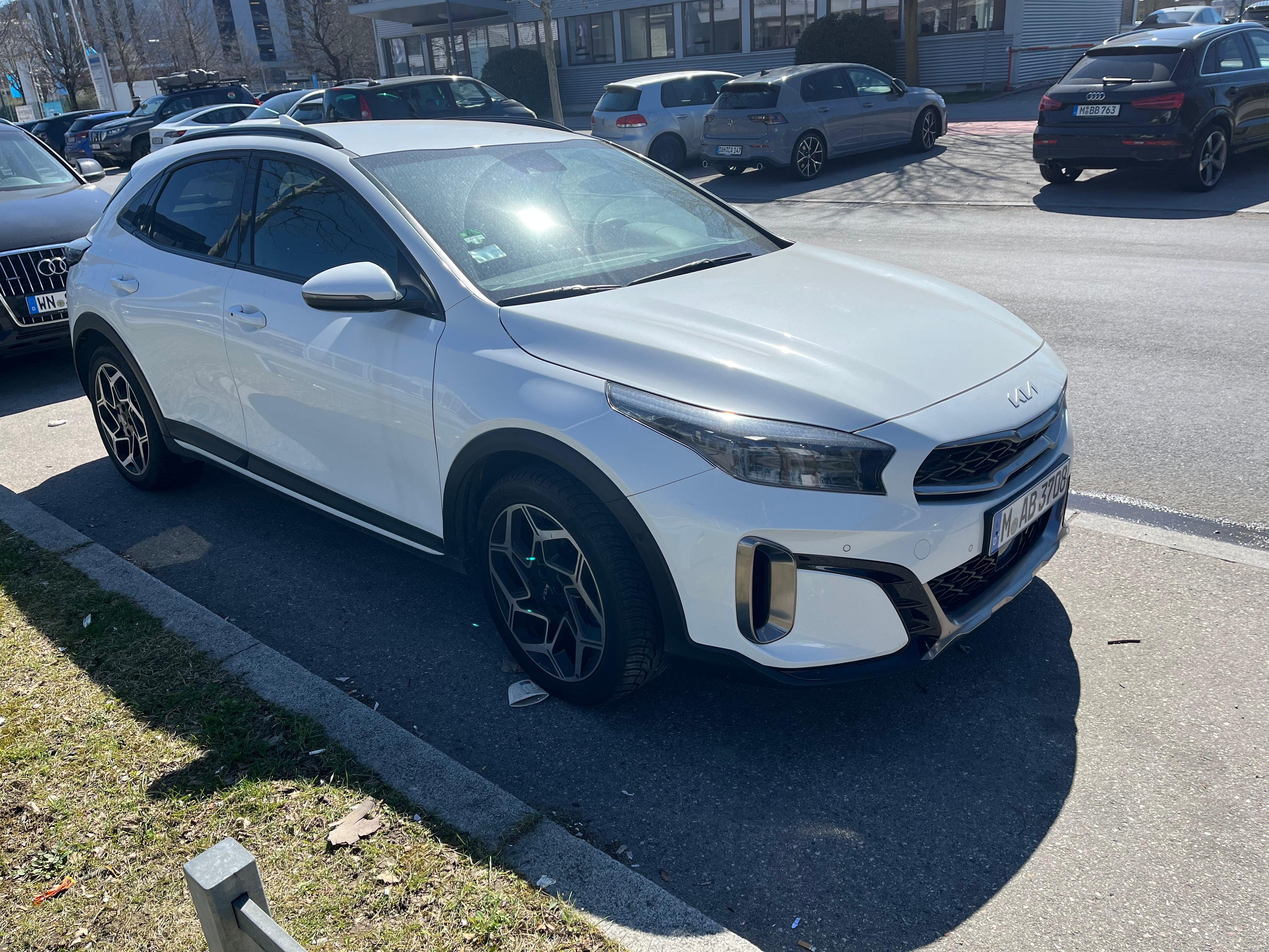 Kia XCeed, 2023, Super 95, Automatik