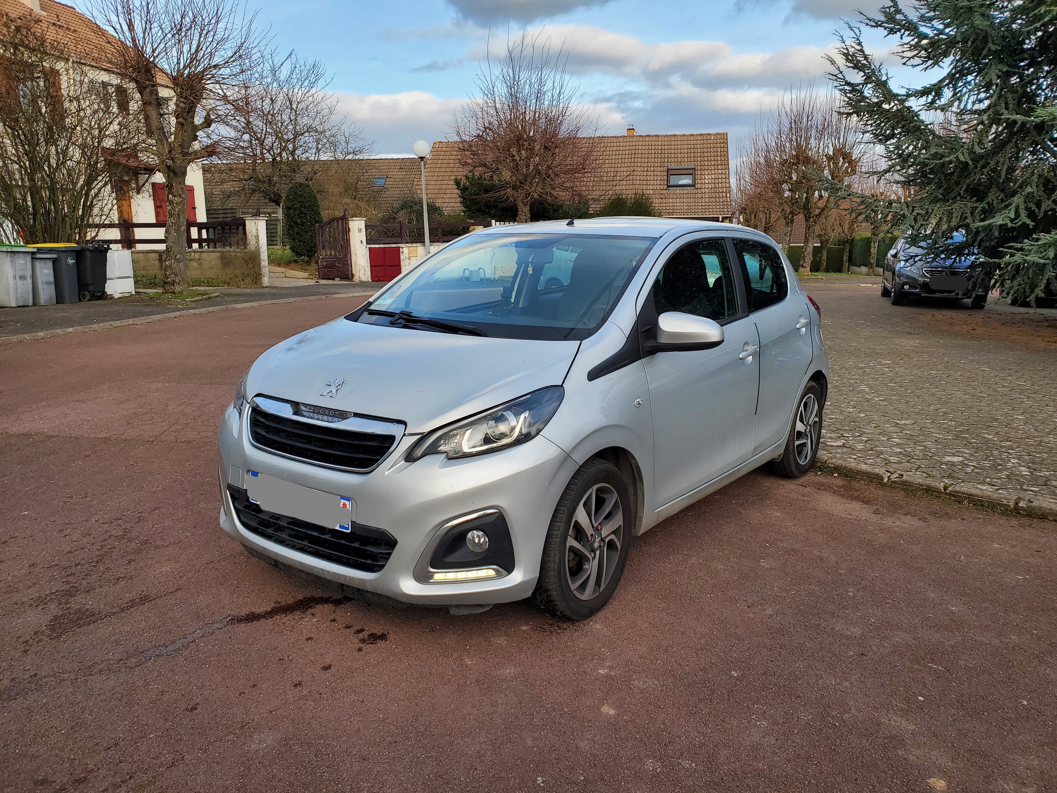 Peugeot 108, 2015, Essence 95