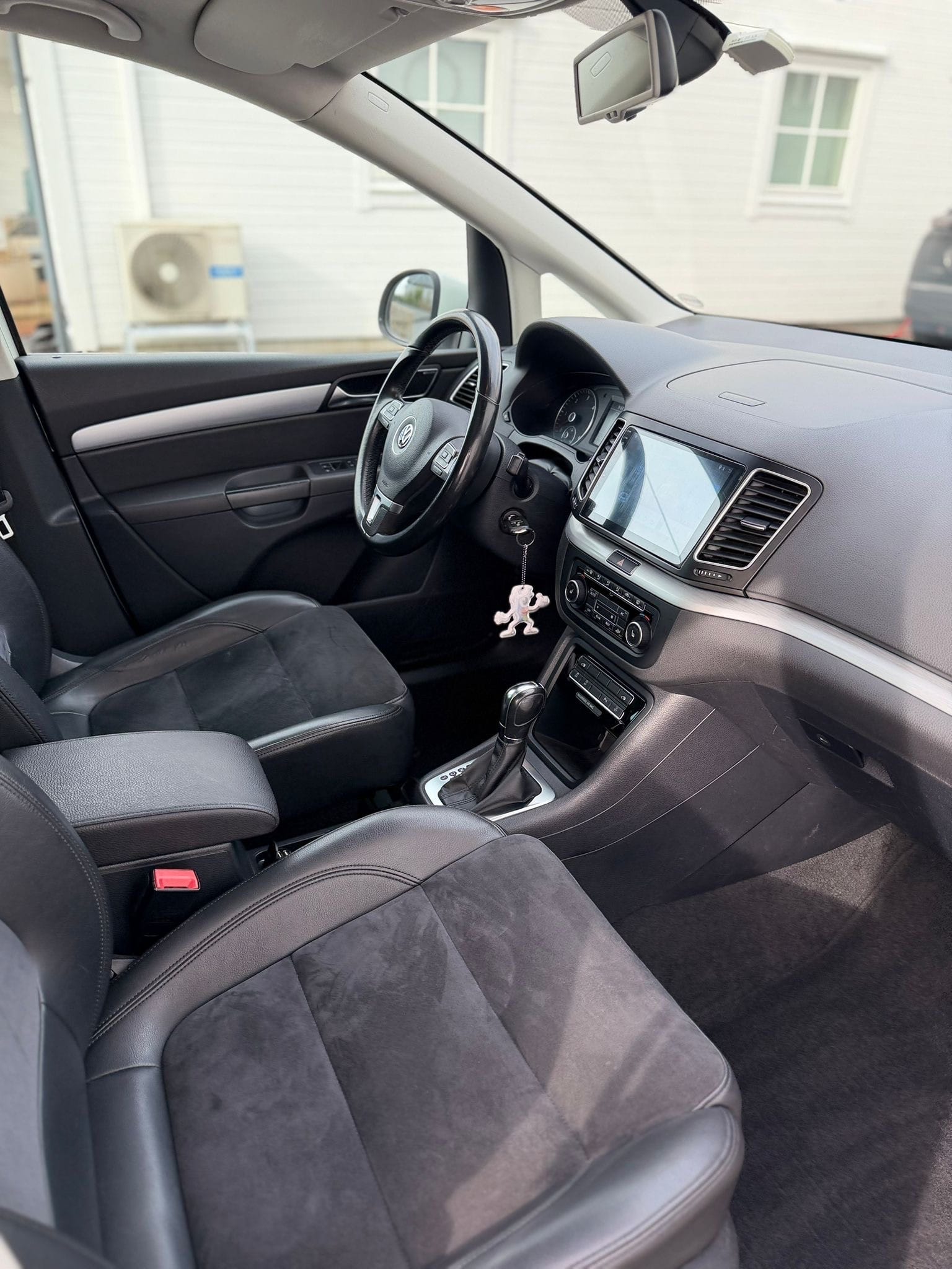 Volkswagen Sharan 2,0tdi med Android Auto