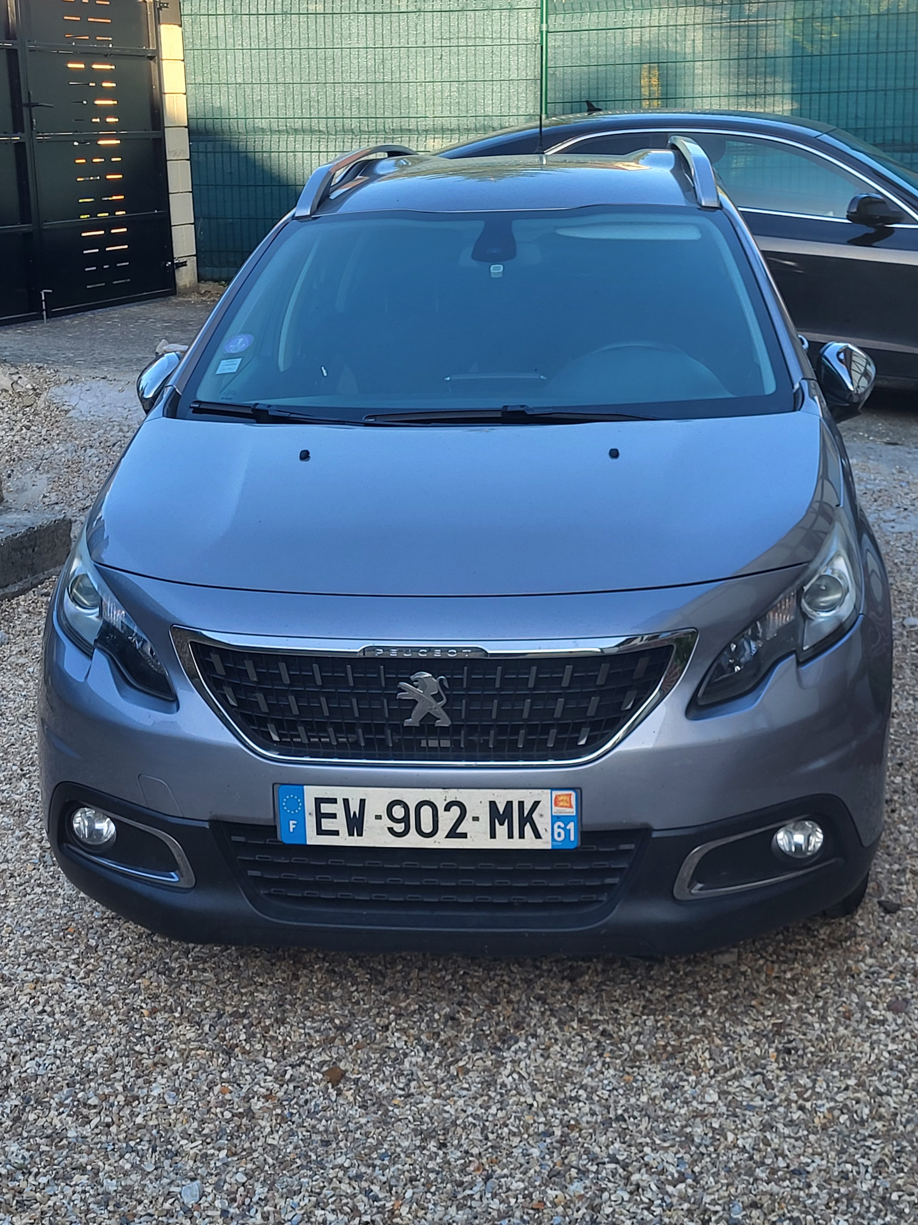 Peugeot 2008 Essence/Ethanol 82ch puretech, 2018, Essence 95