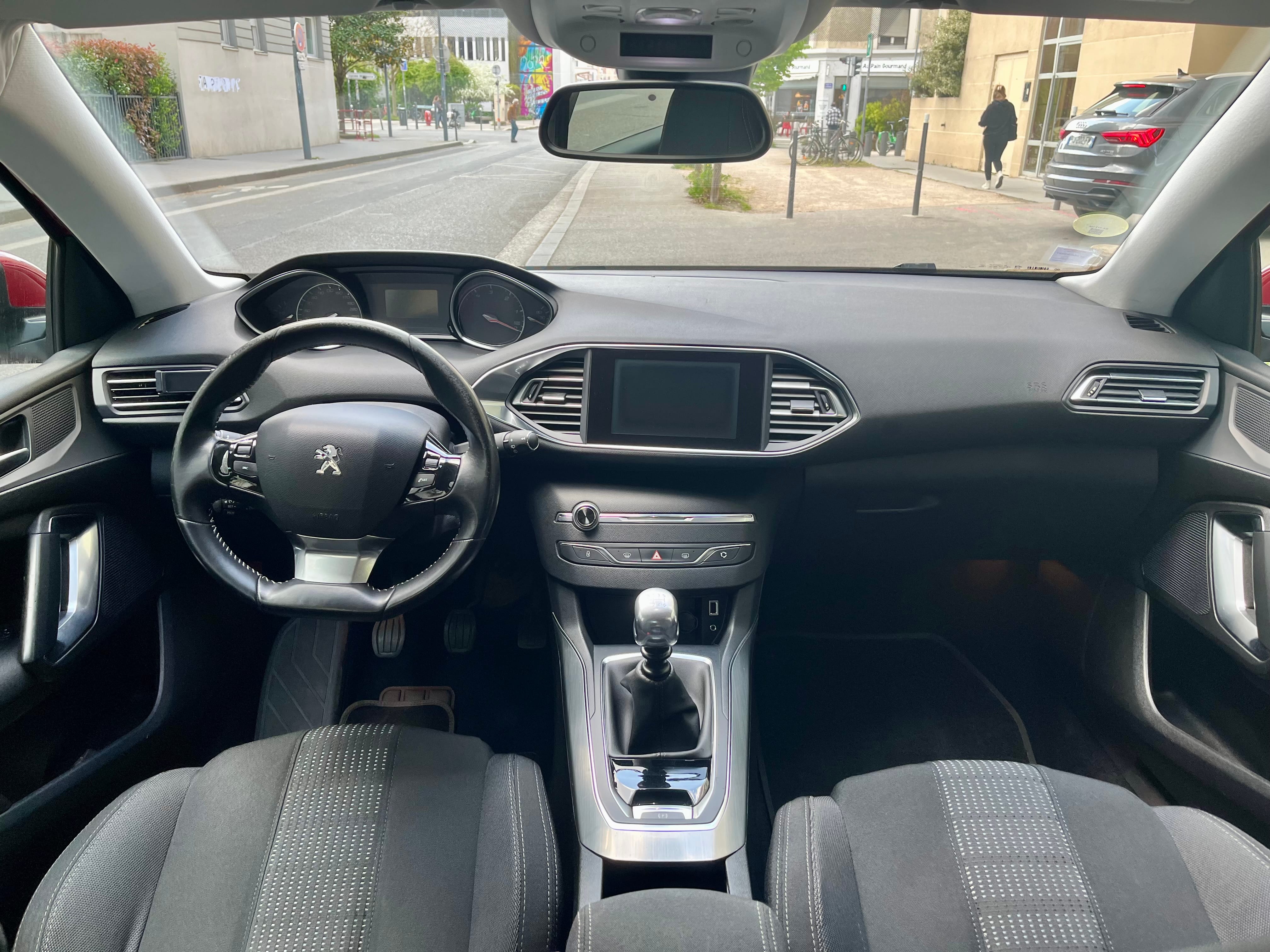 Peugeot 308 avec Régulateur de vitesse