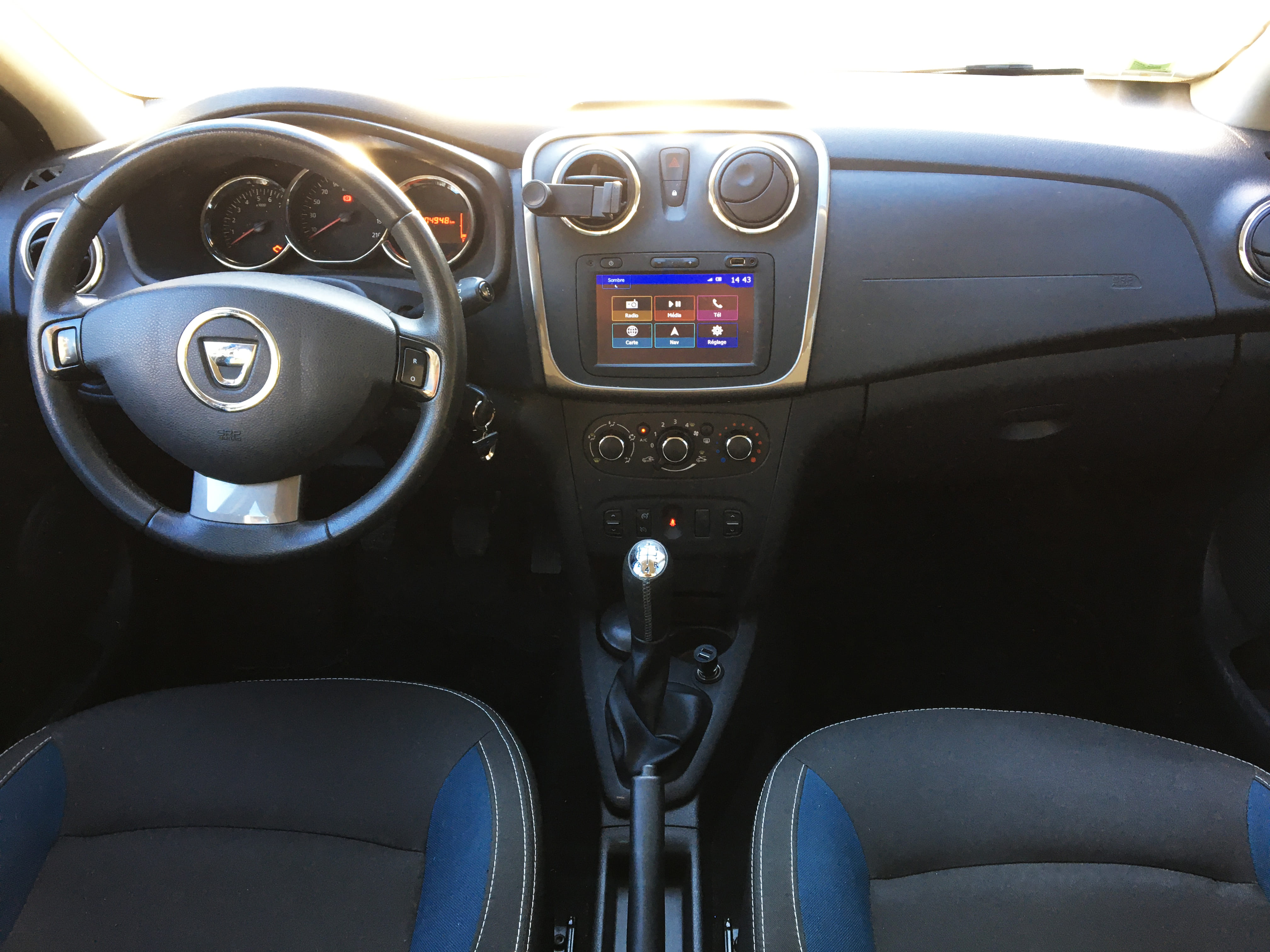 Dacia Sandero avec GPS