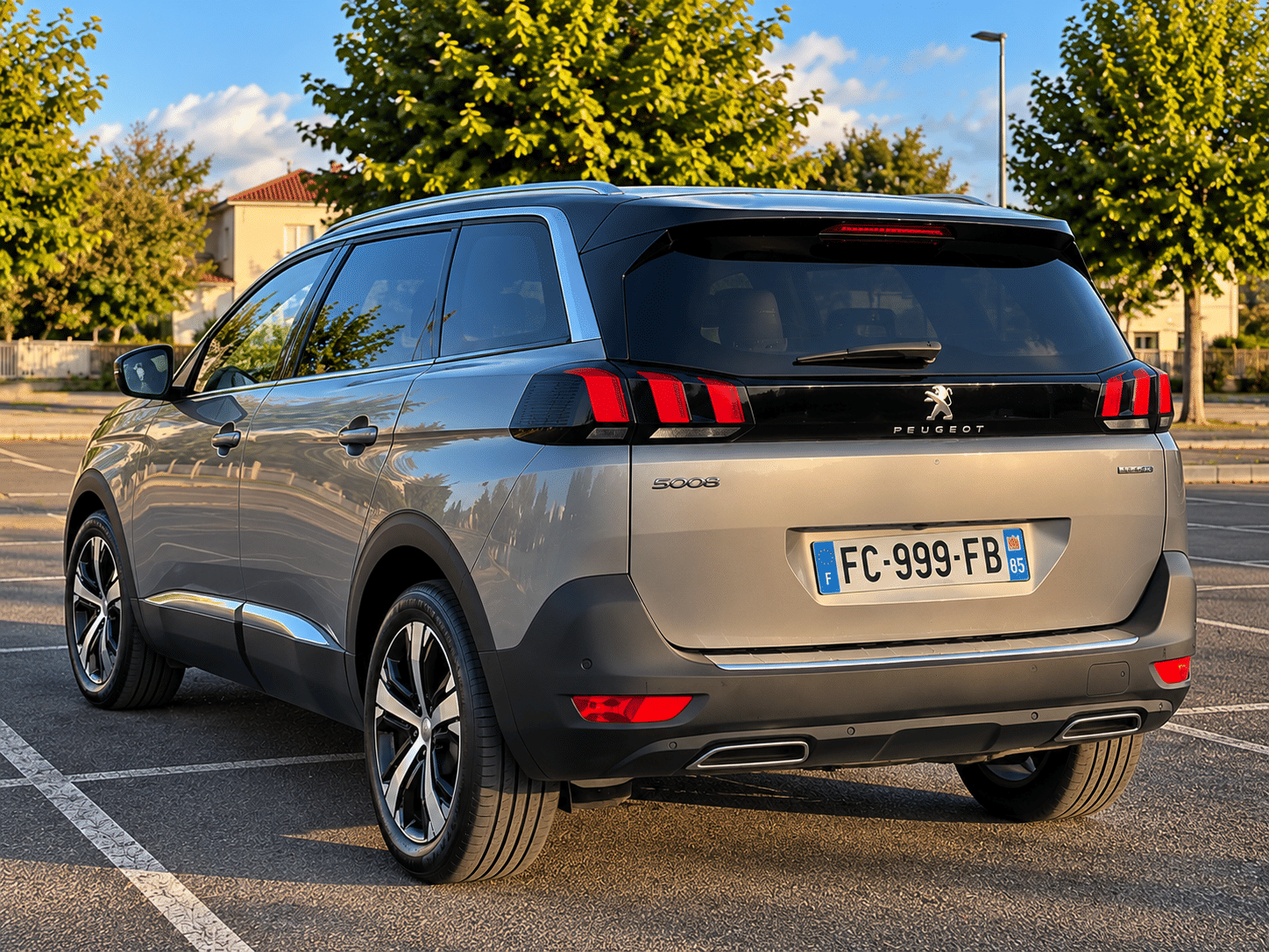 Peugeot 5008 1.5 HDI avec Caméra de recul