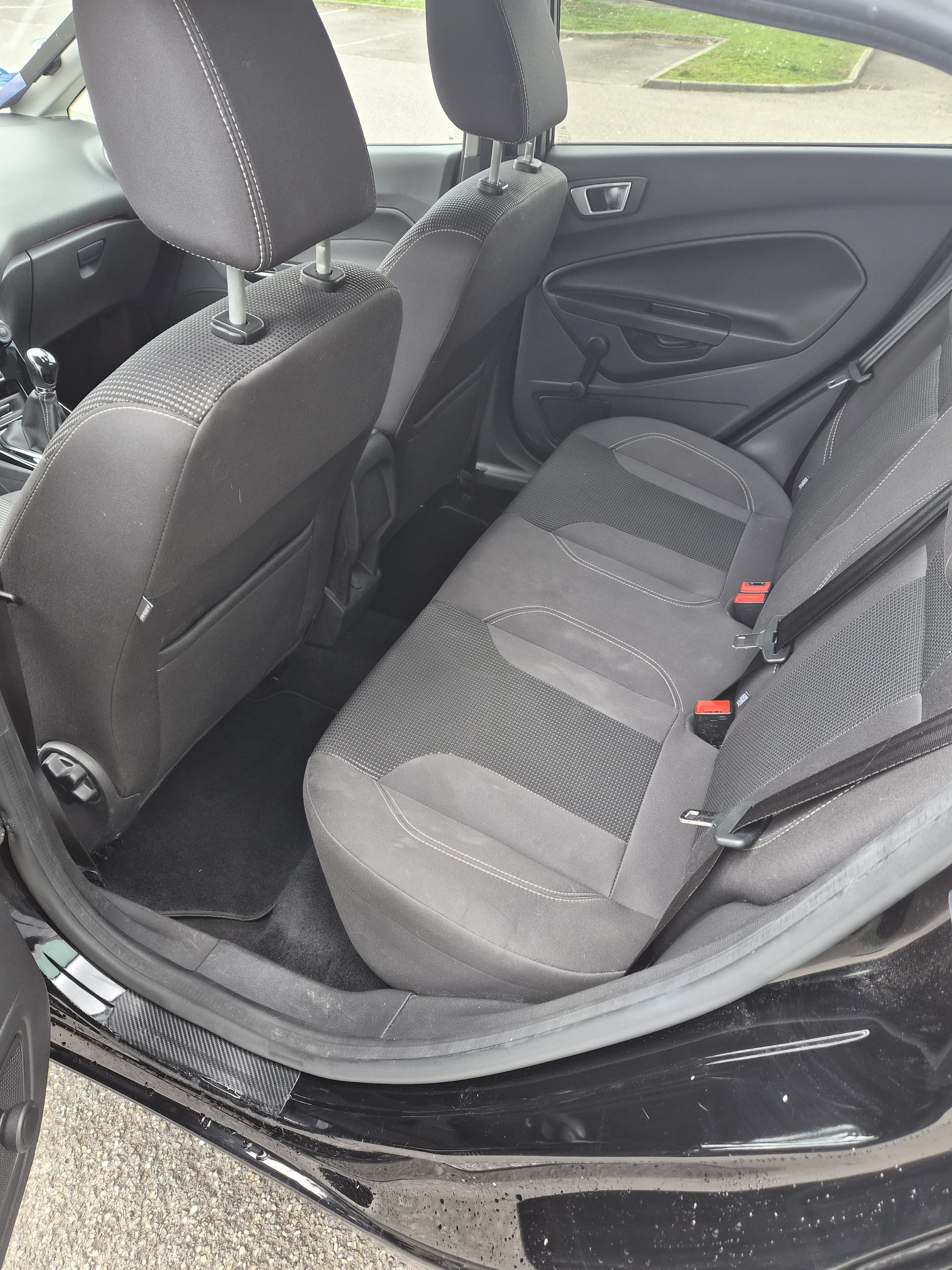 Ford Fiesta Titanium 1.0 ecoboost 100 ch avec Pneus neige