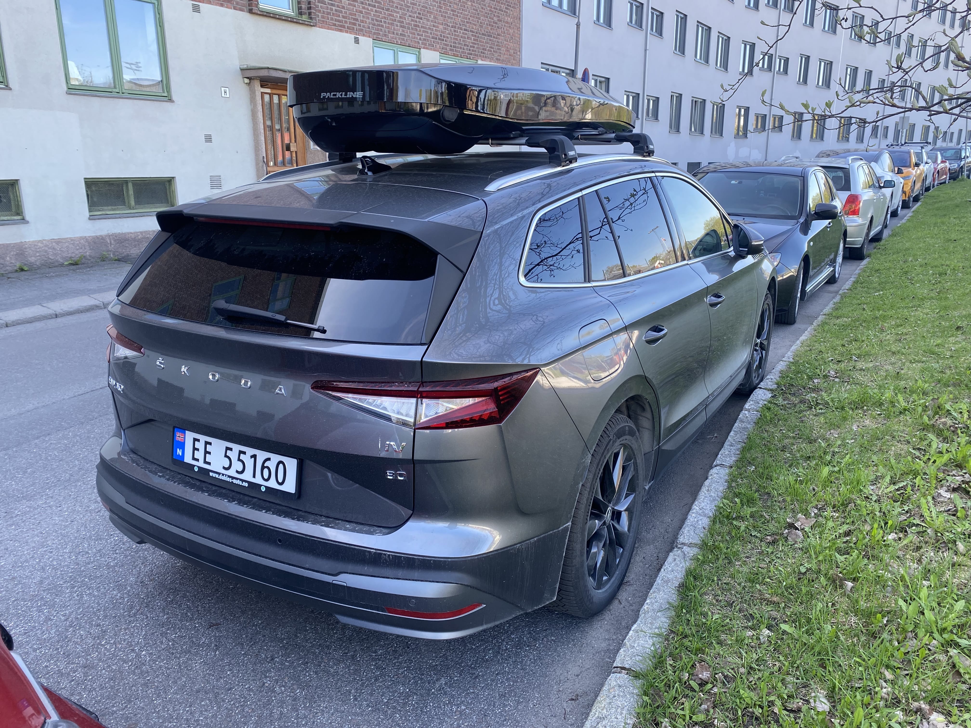 Skoda Enyaq 80 med Babysete