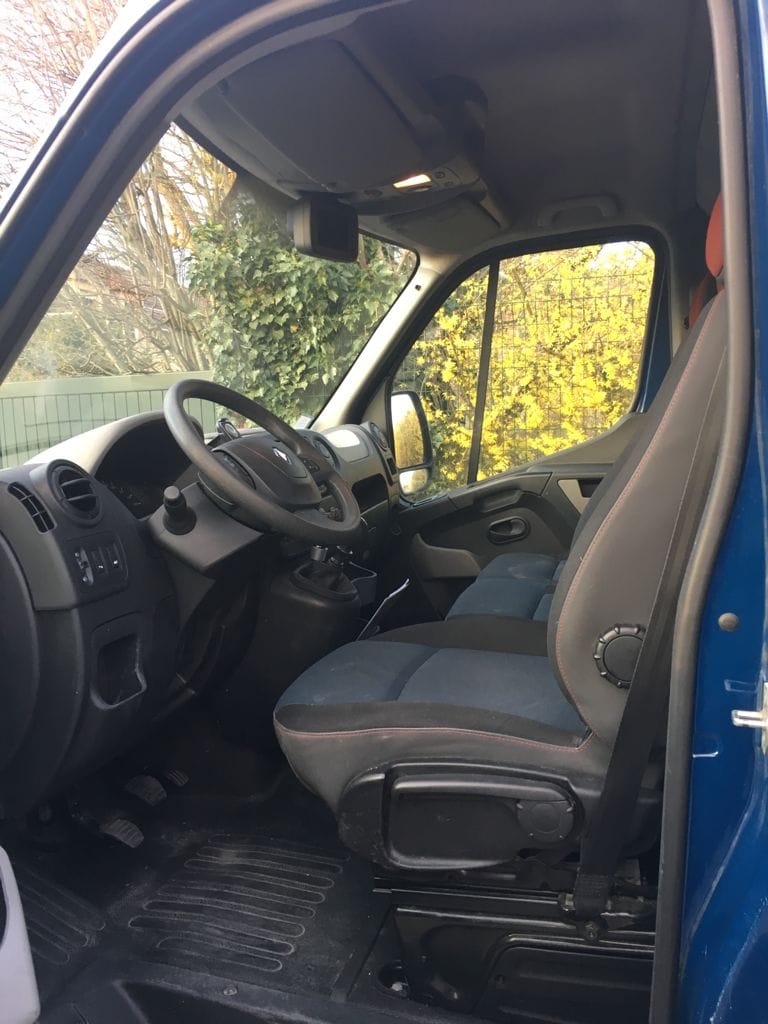 Renault Master L2H2 - 10,3m3 - Diesel - 001