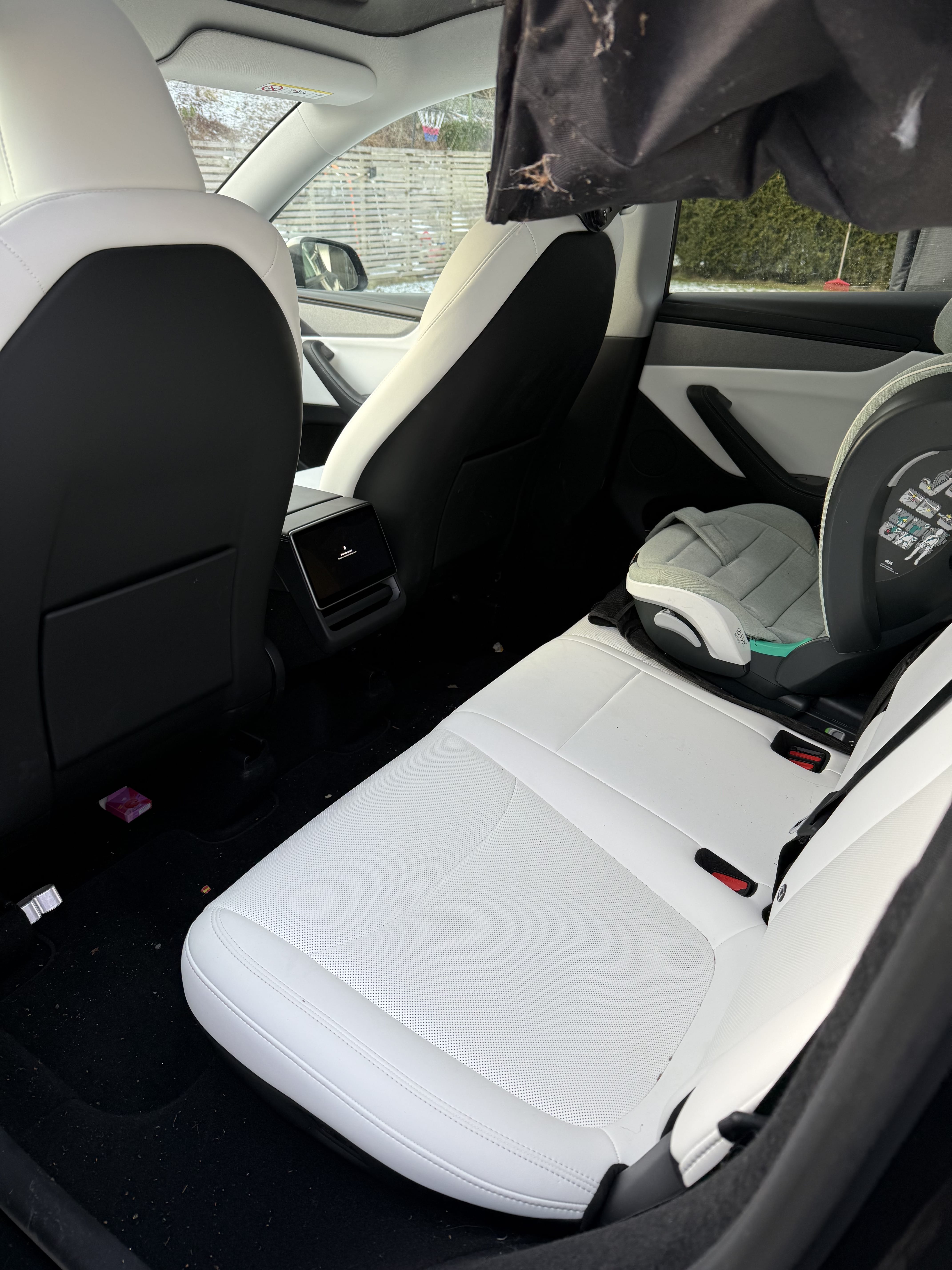 Tesla Model Y Long Range med GPS