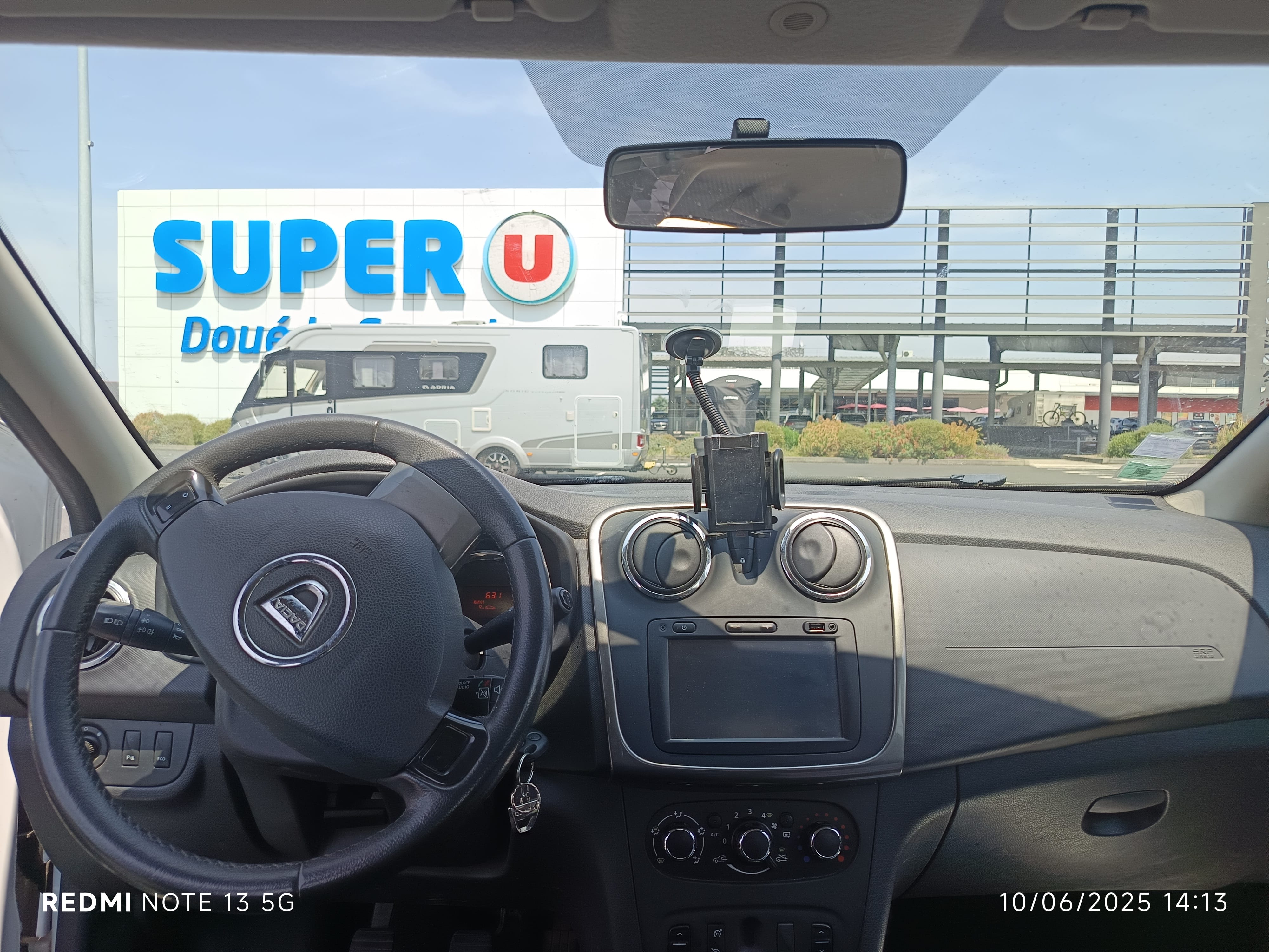 Dacia Logan 0.9dce avec GPS