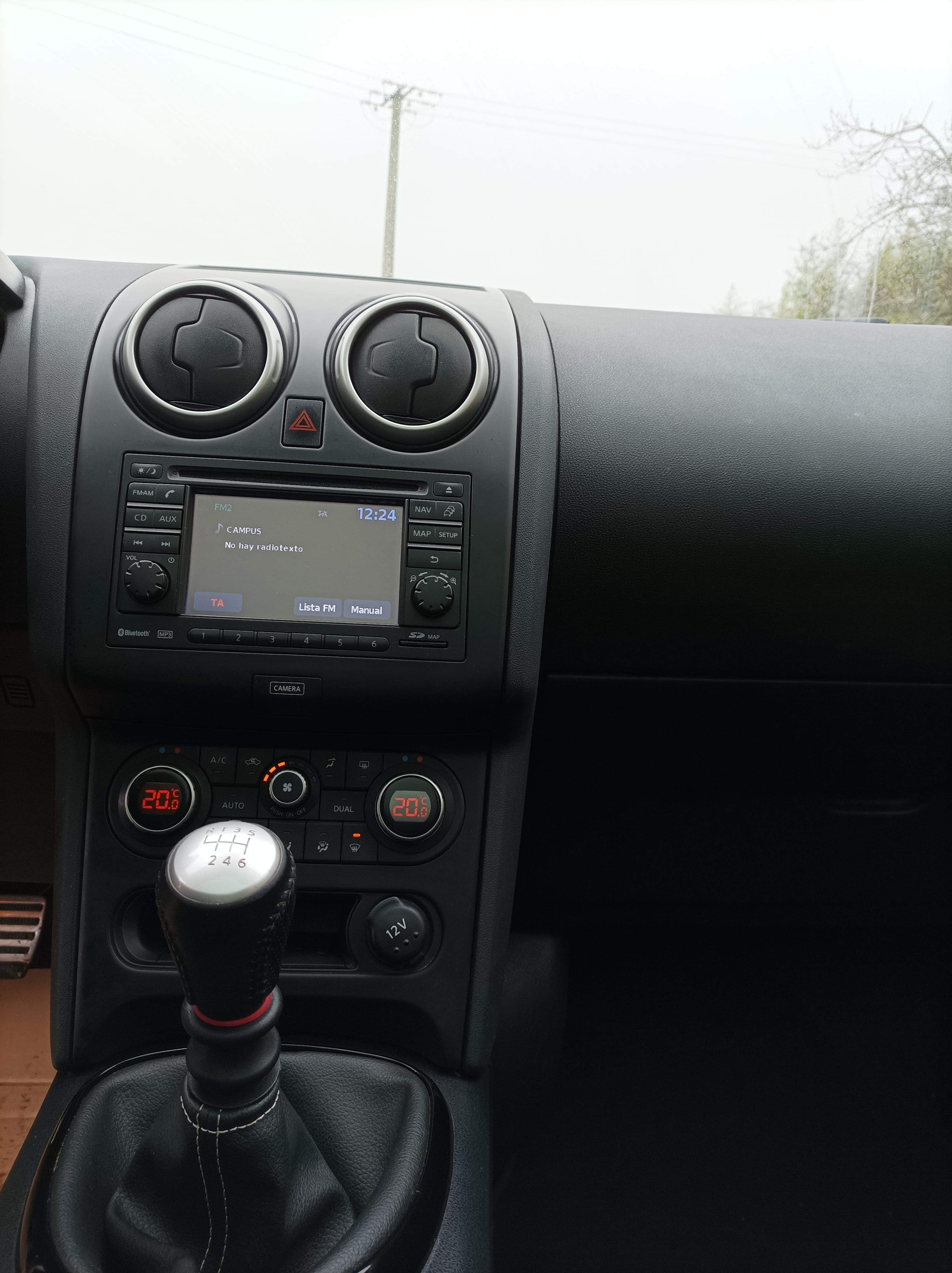 Nissan Qashqai avec Siège bébé