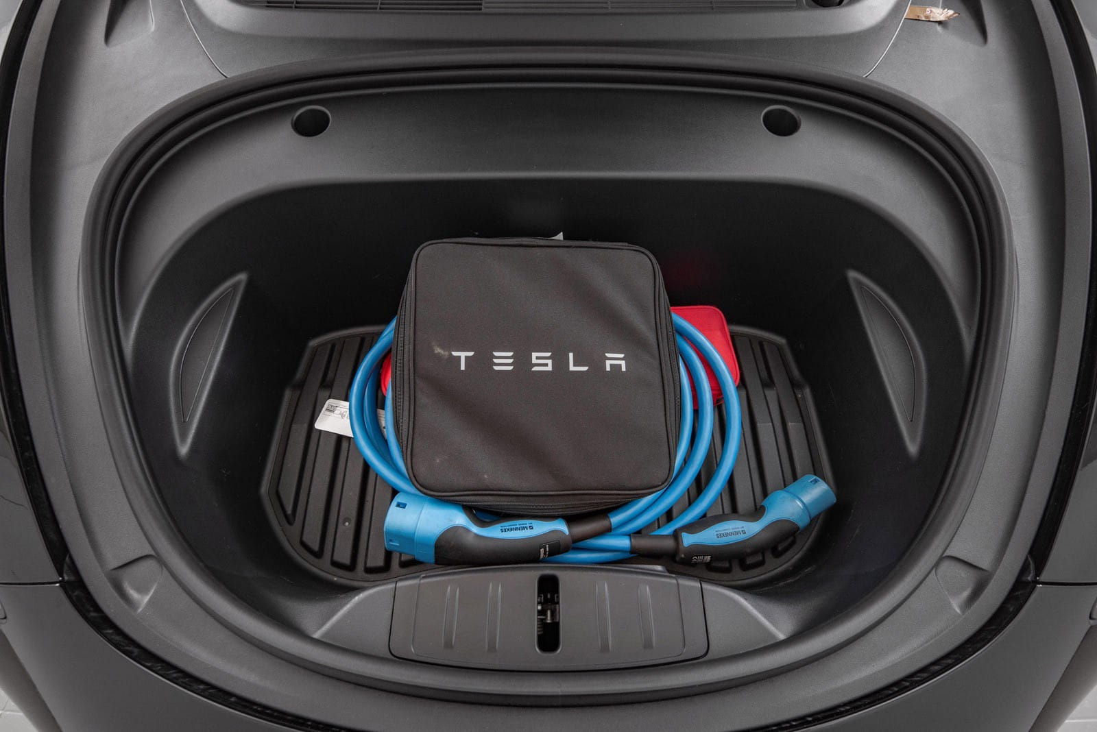 Tesla Model 3 med Firehjulstrekk