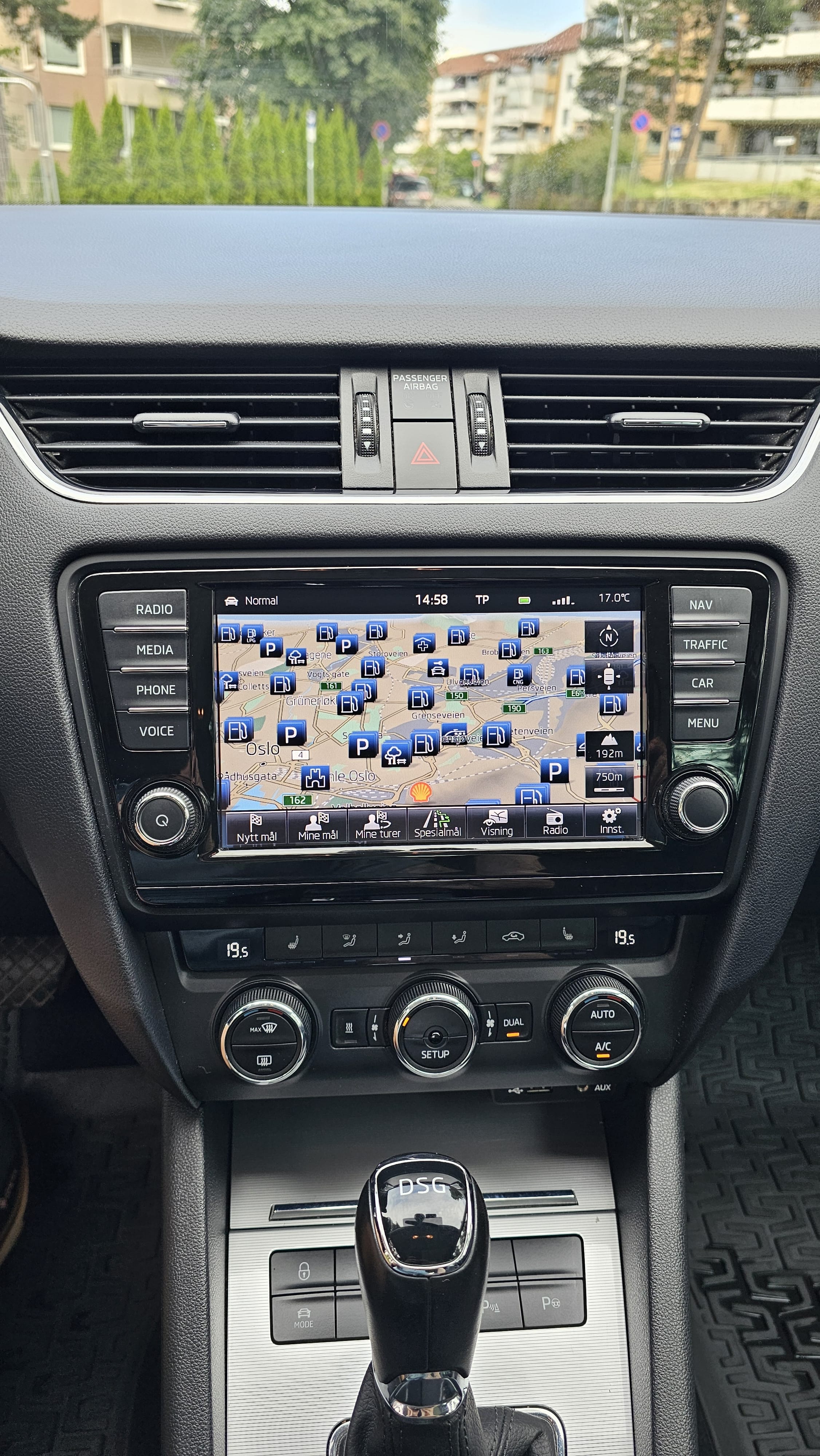 Skoda Octavia 2.0TDI med Tilhengerfeste