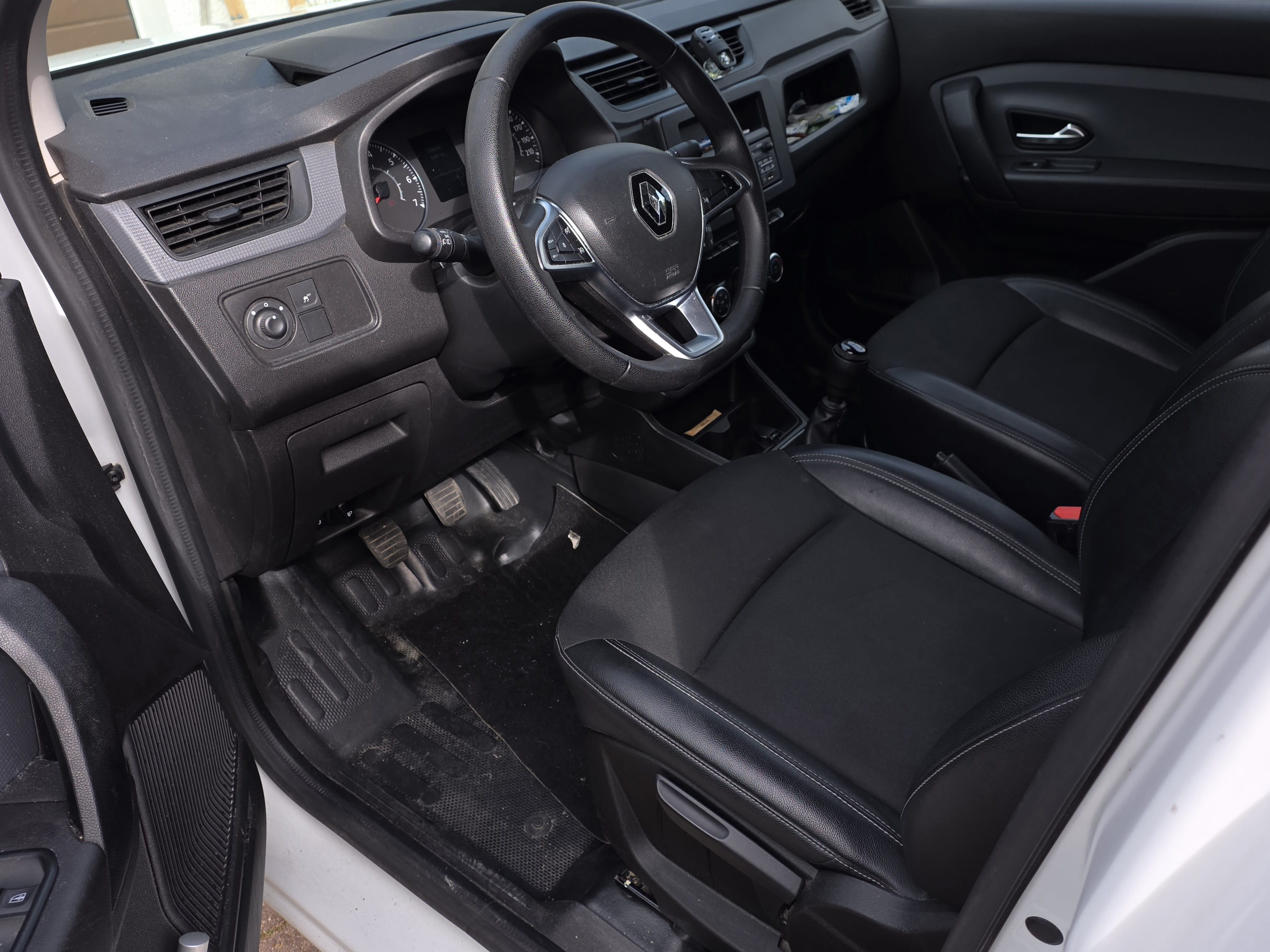 Renault Kangoo Express 1.5 dci eco avec Audio Bluetooth