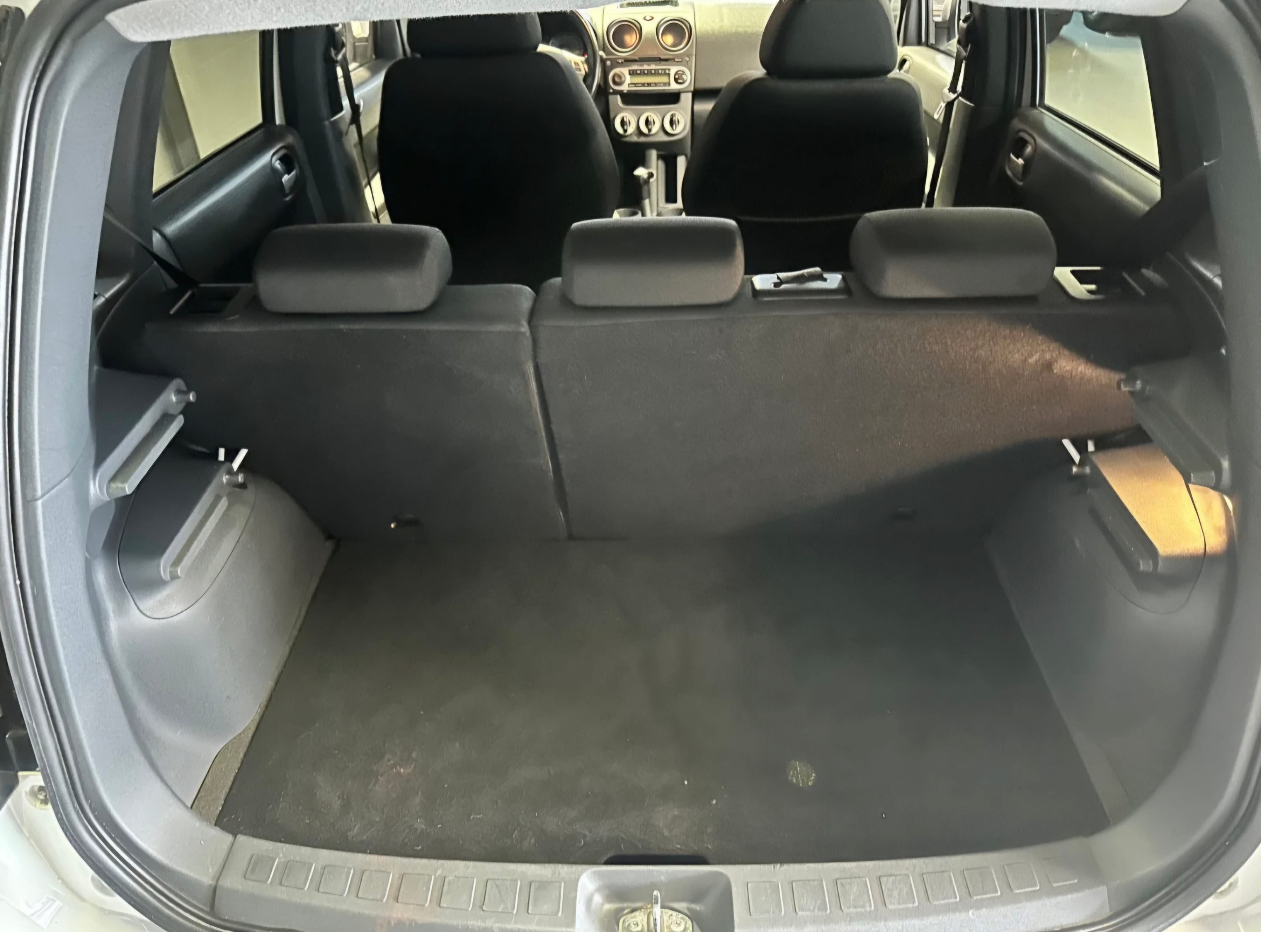 Mitsubishi Colt med Lydinngang