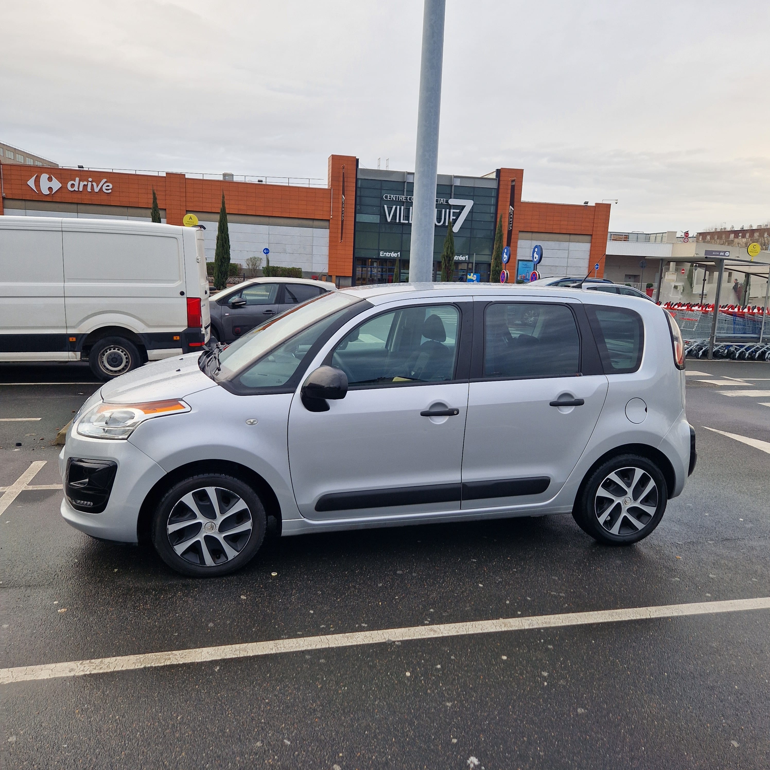 Citroen C3 Picasso avec GPS