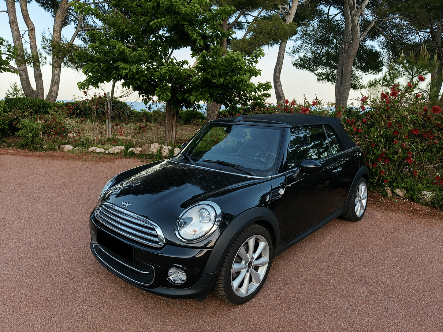 Mini Cooper Convertible R57