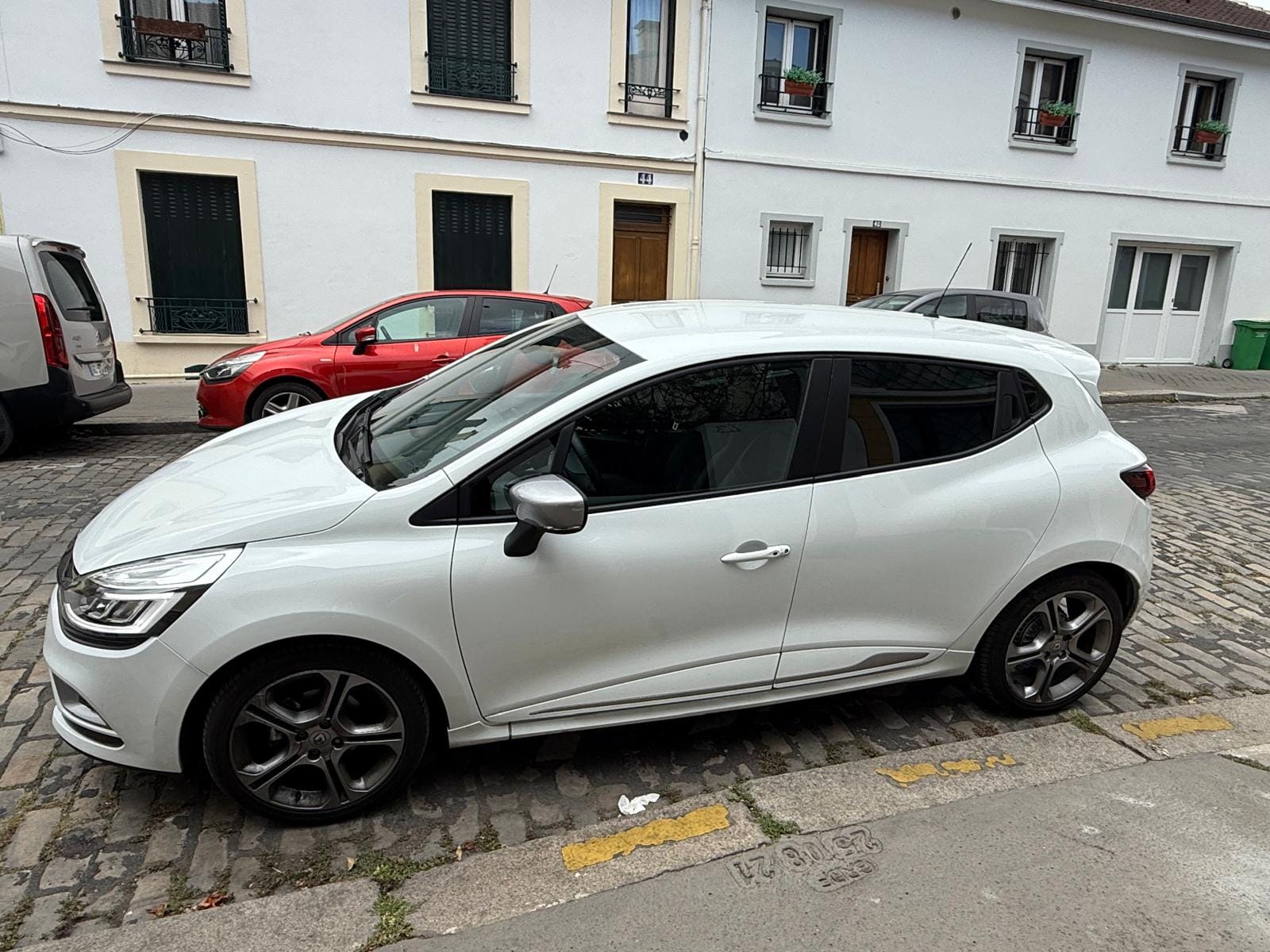 Renault Clio avec Climatisation
