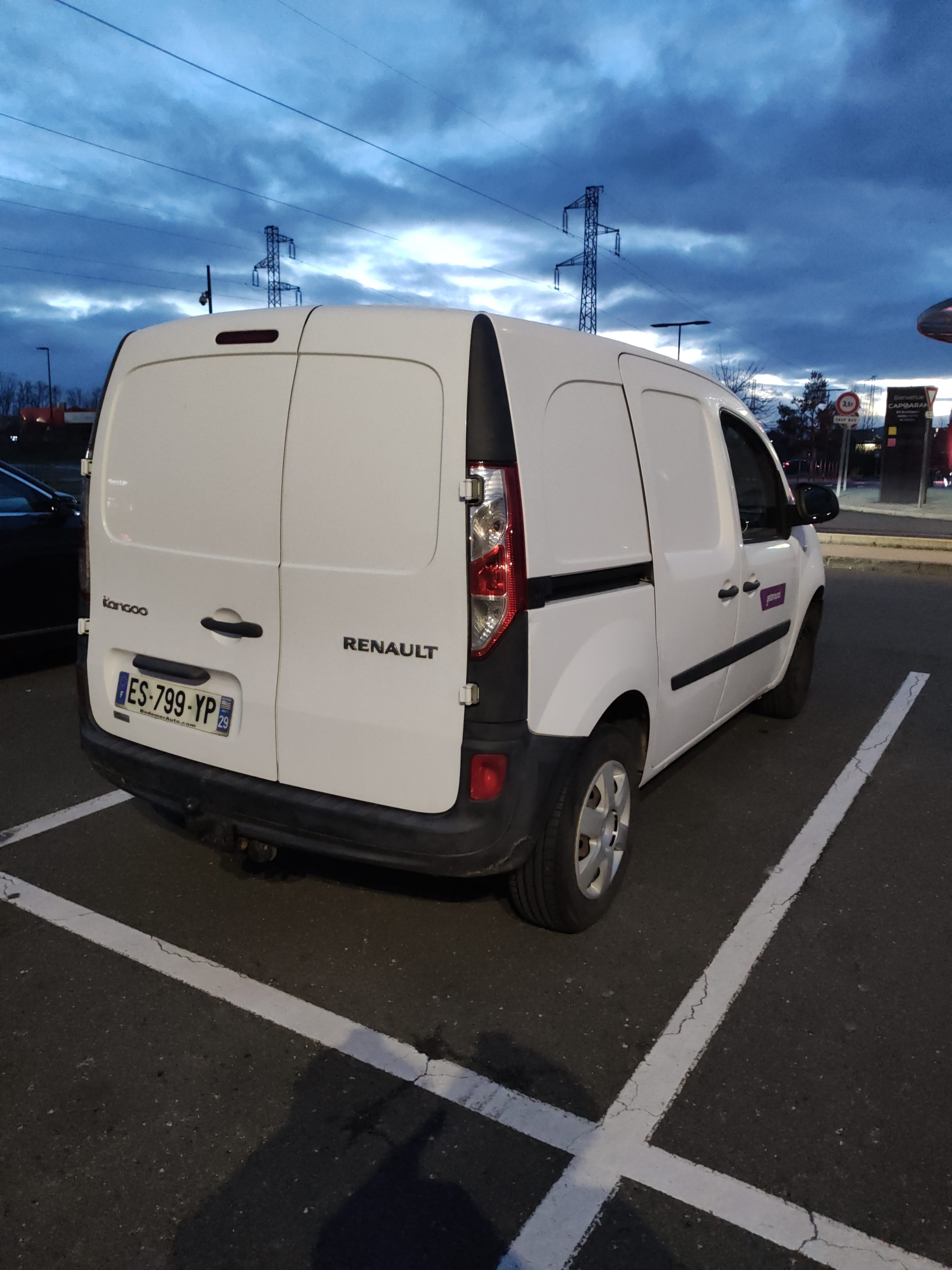 Renault Kangoo Express 1.5 dCi avec Entrée audio / iPod