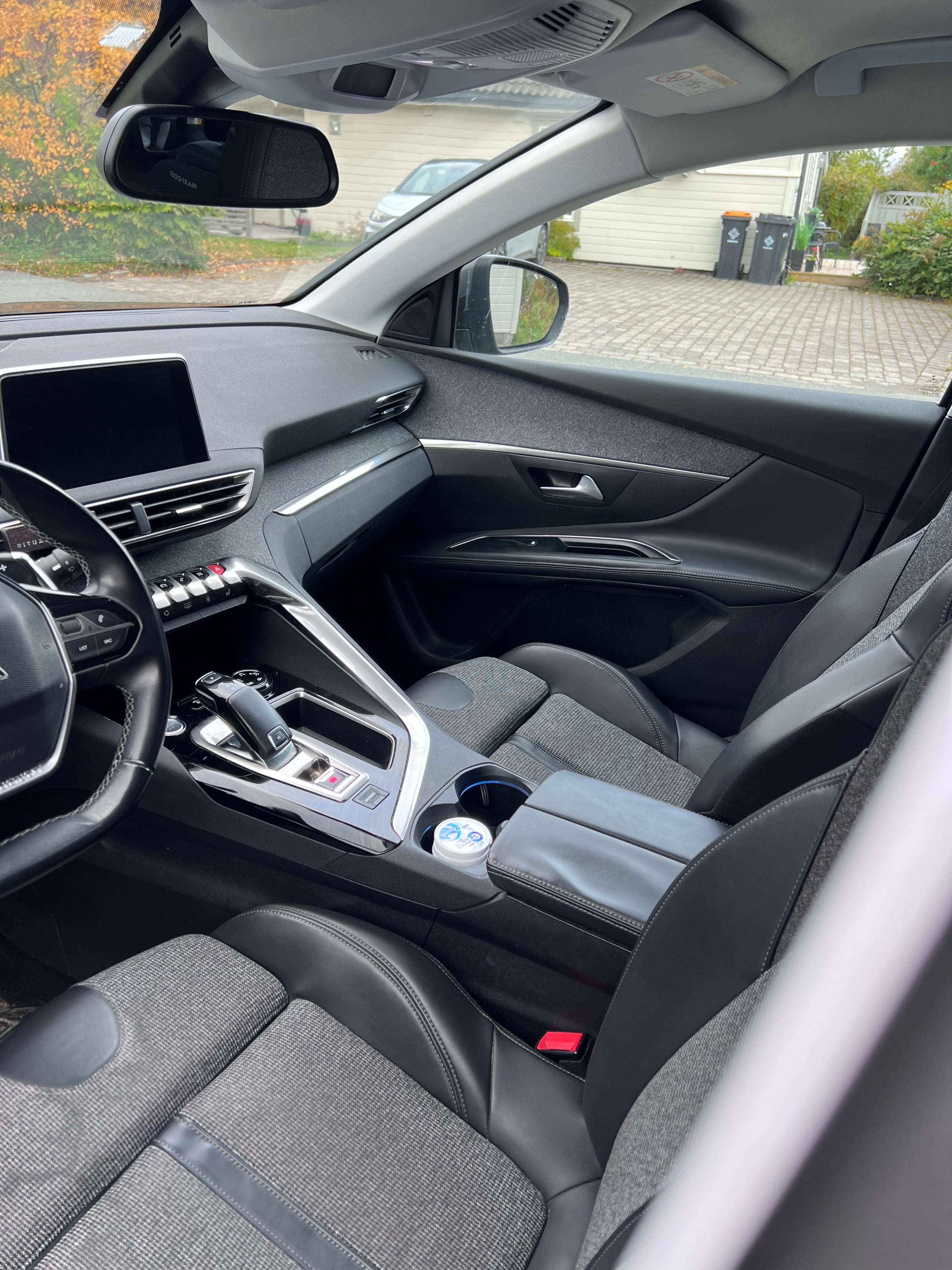 Peugeot 5008 con Audio Bluetooth
