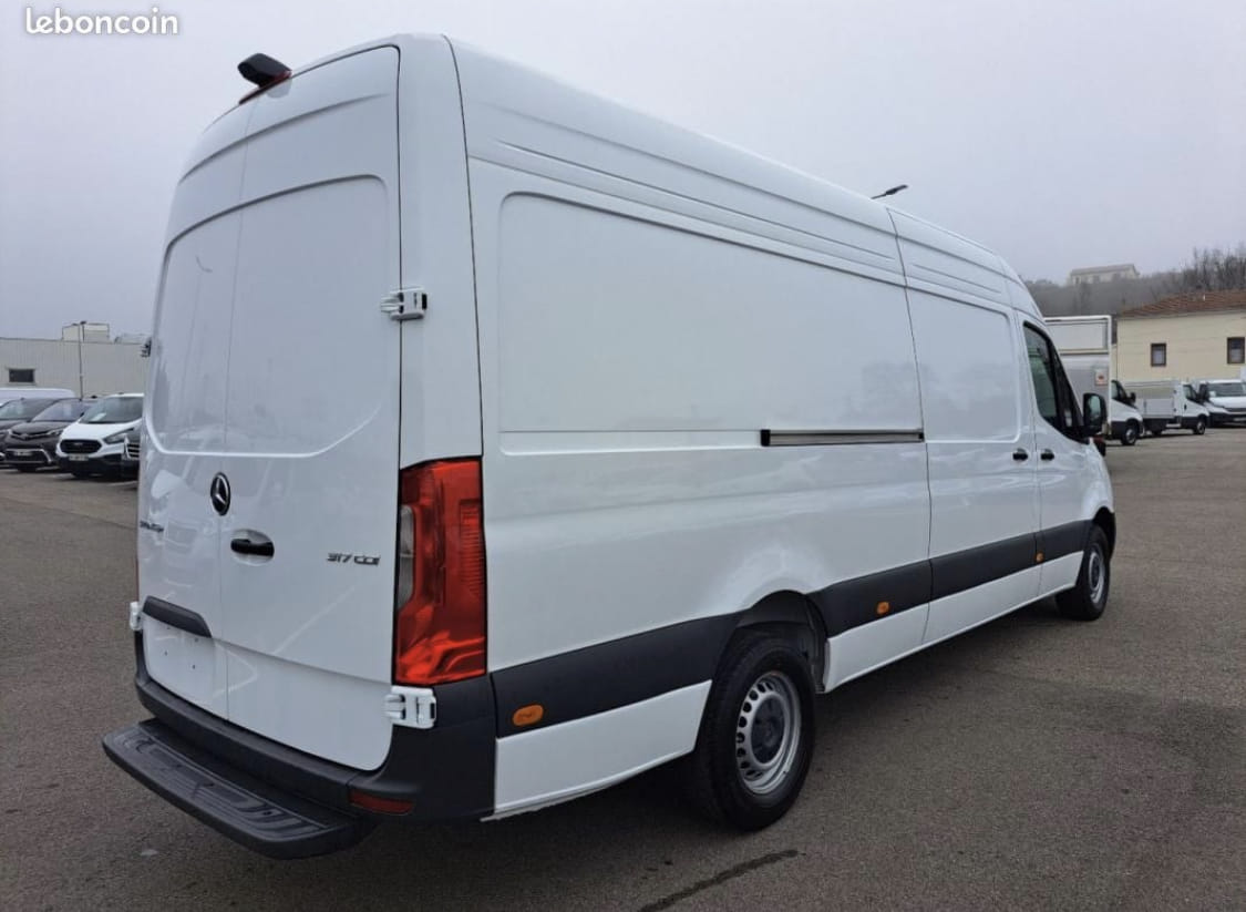 Mercedes-Benz Sprinter avec Climatisation