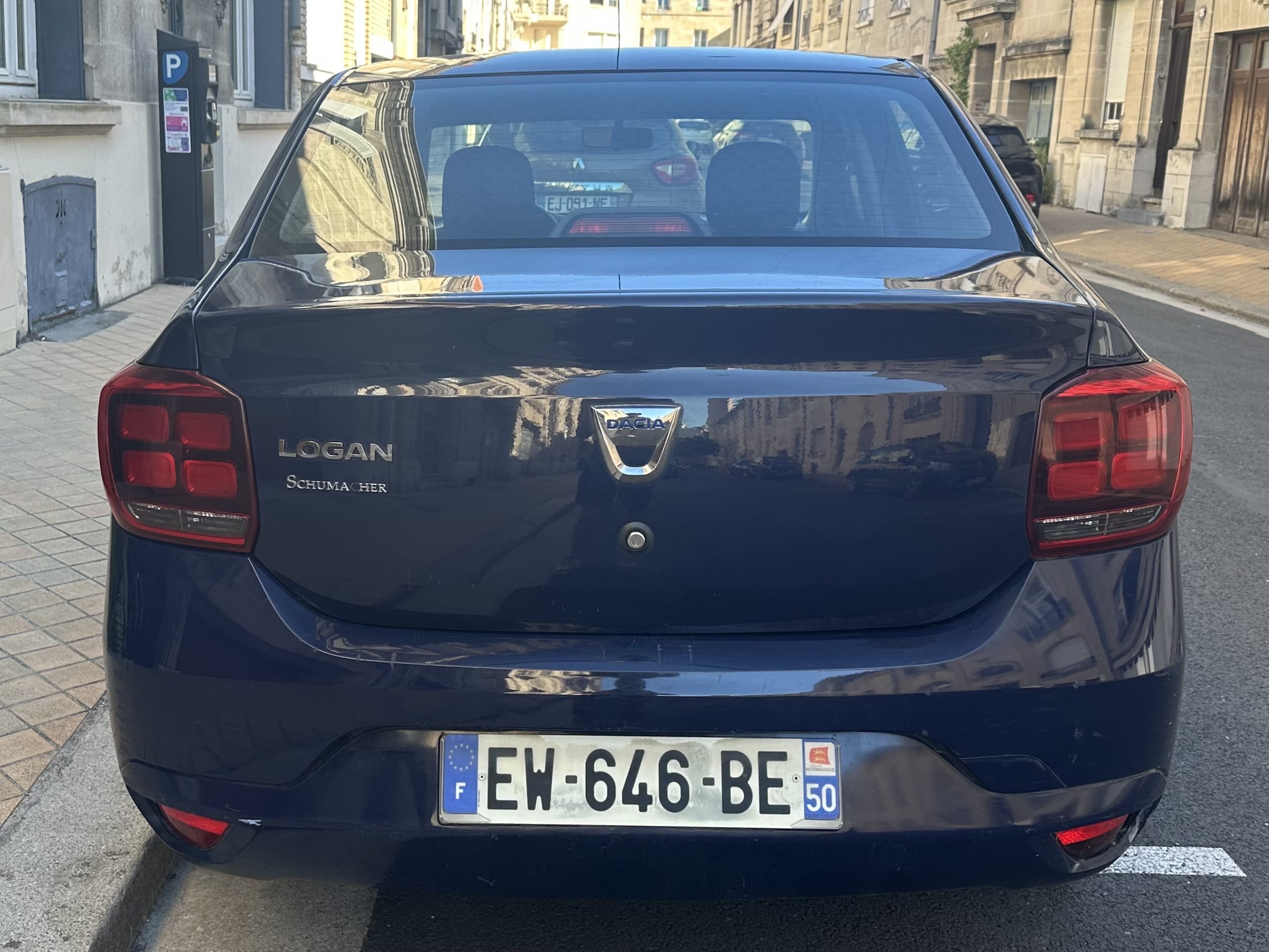 Dacia Logan 24h/24