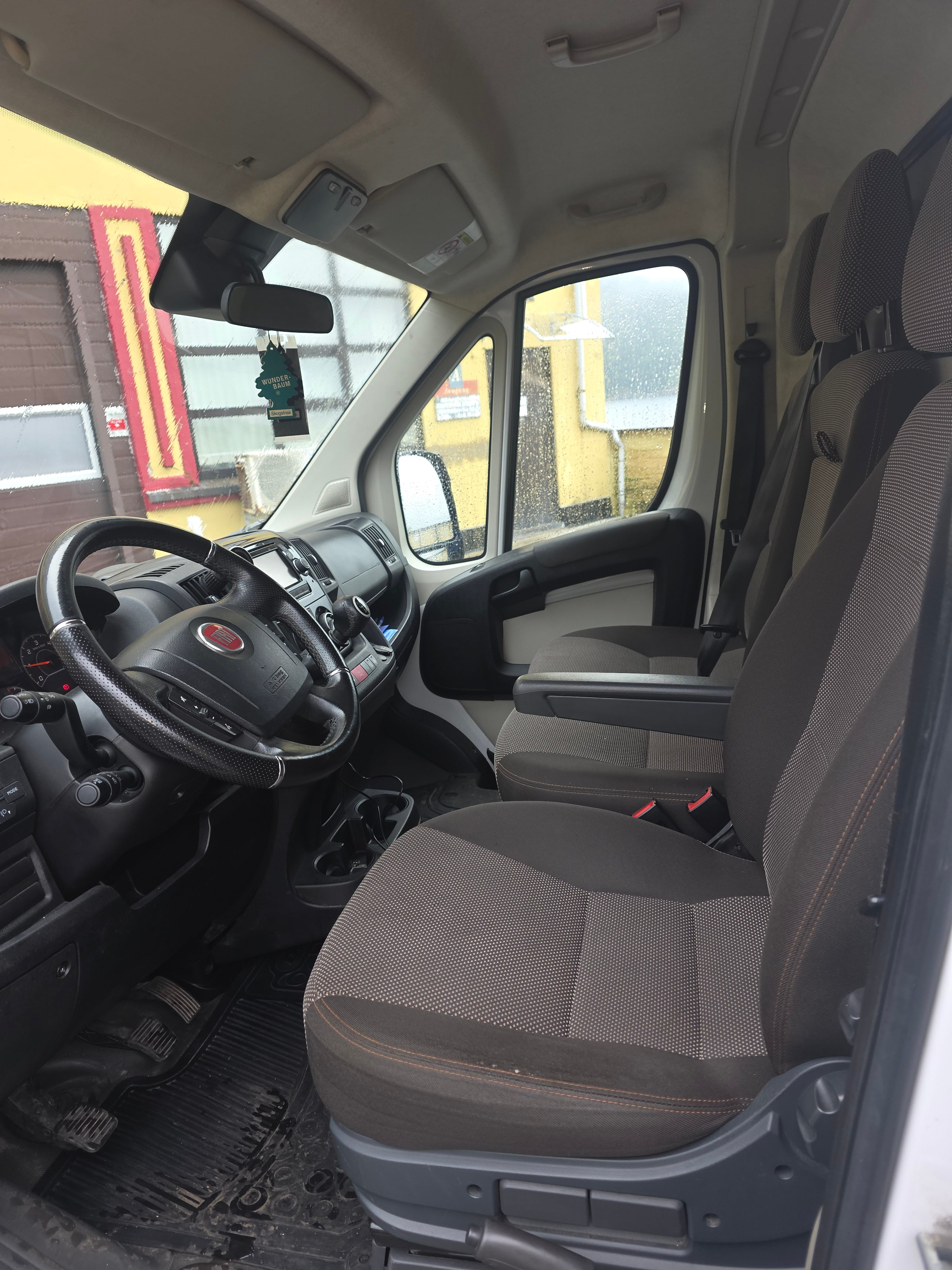 Fiat Ducato med Ryggekamera