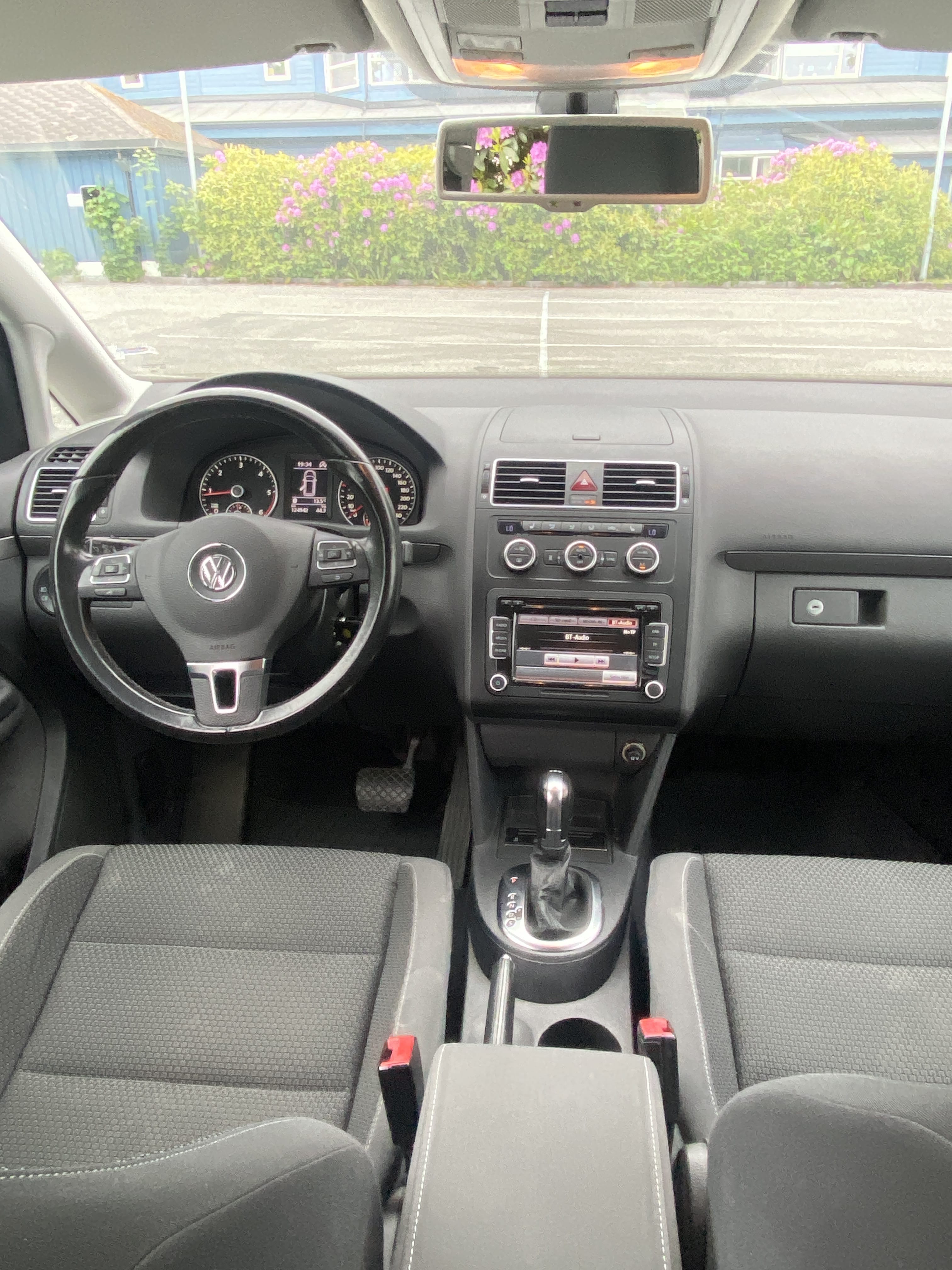 Volkswagen Touran med Vinterdekk