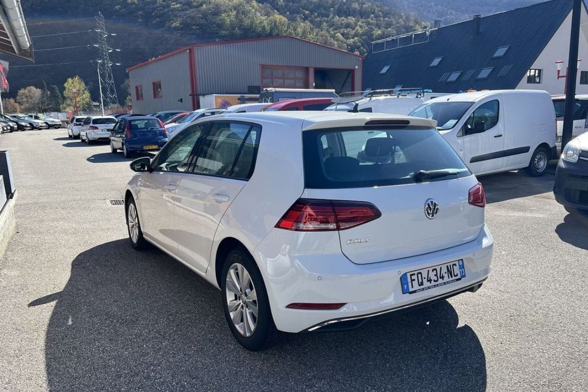 Volkswagen Golf avec Climatisation