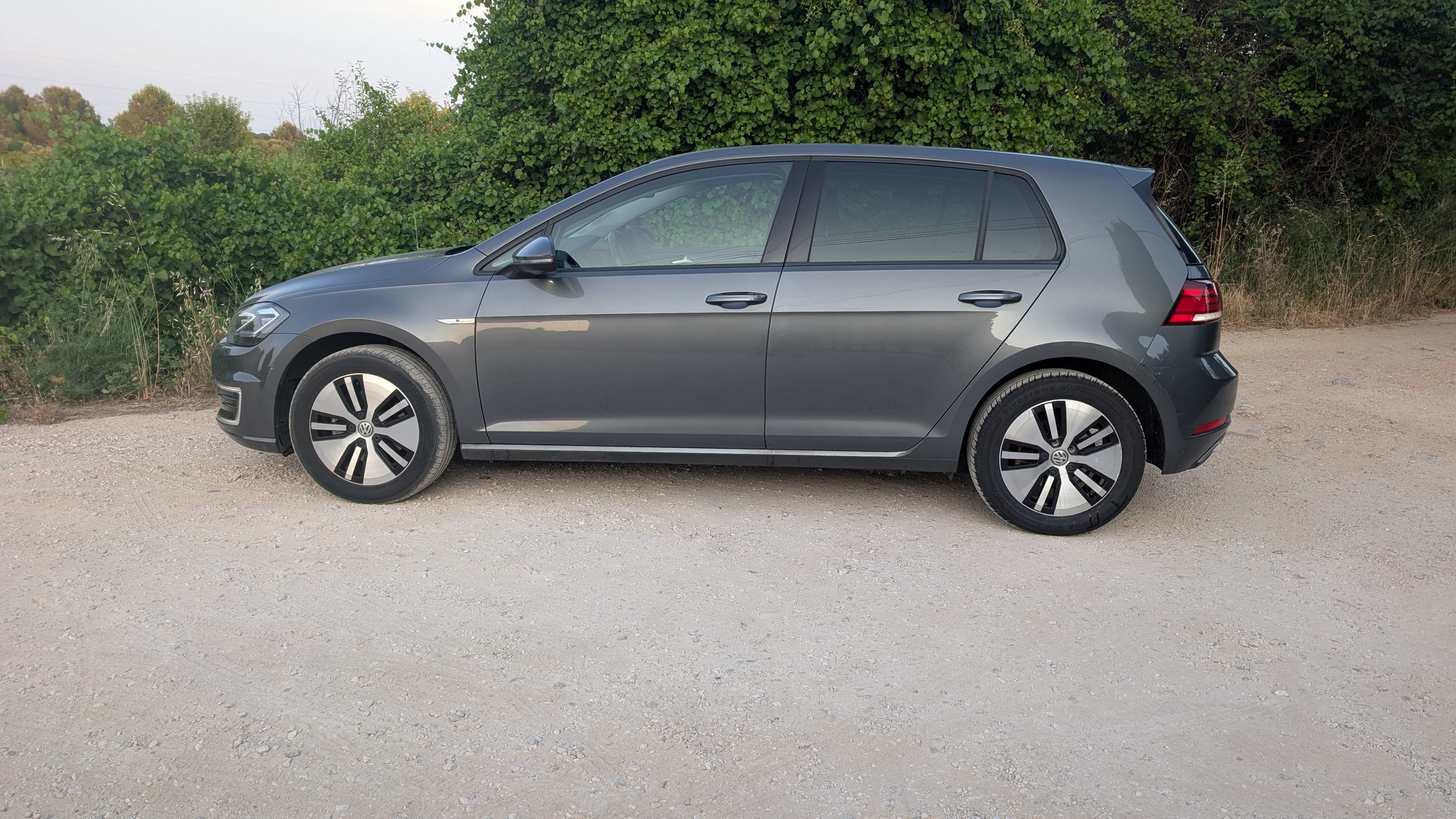Volkswagen Golf avec Climatisation
