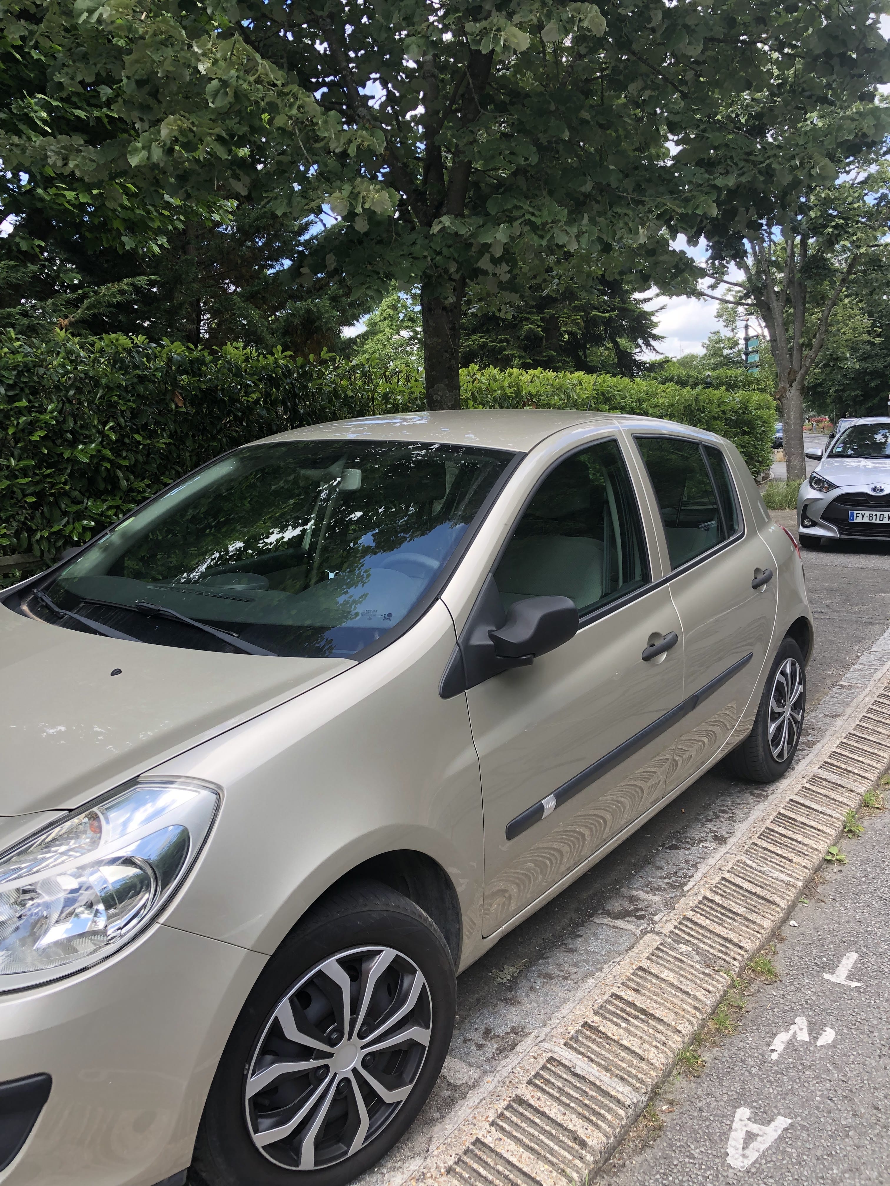 Renault Clio avec Climatisation