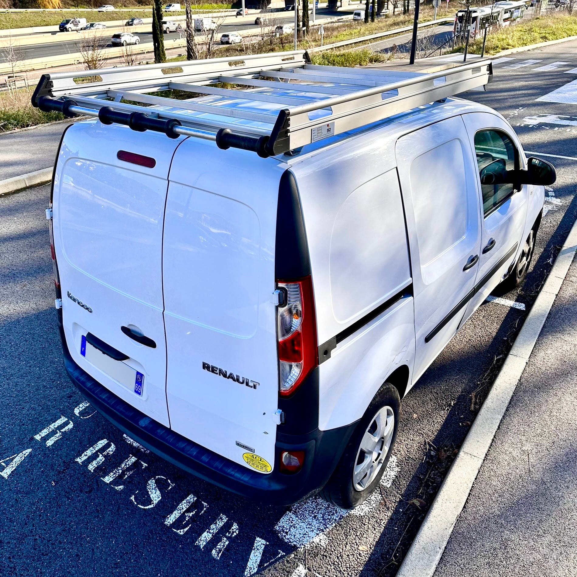 Renault Kangoo Fourgon 1,5 dci avec Régulateur de vitesse