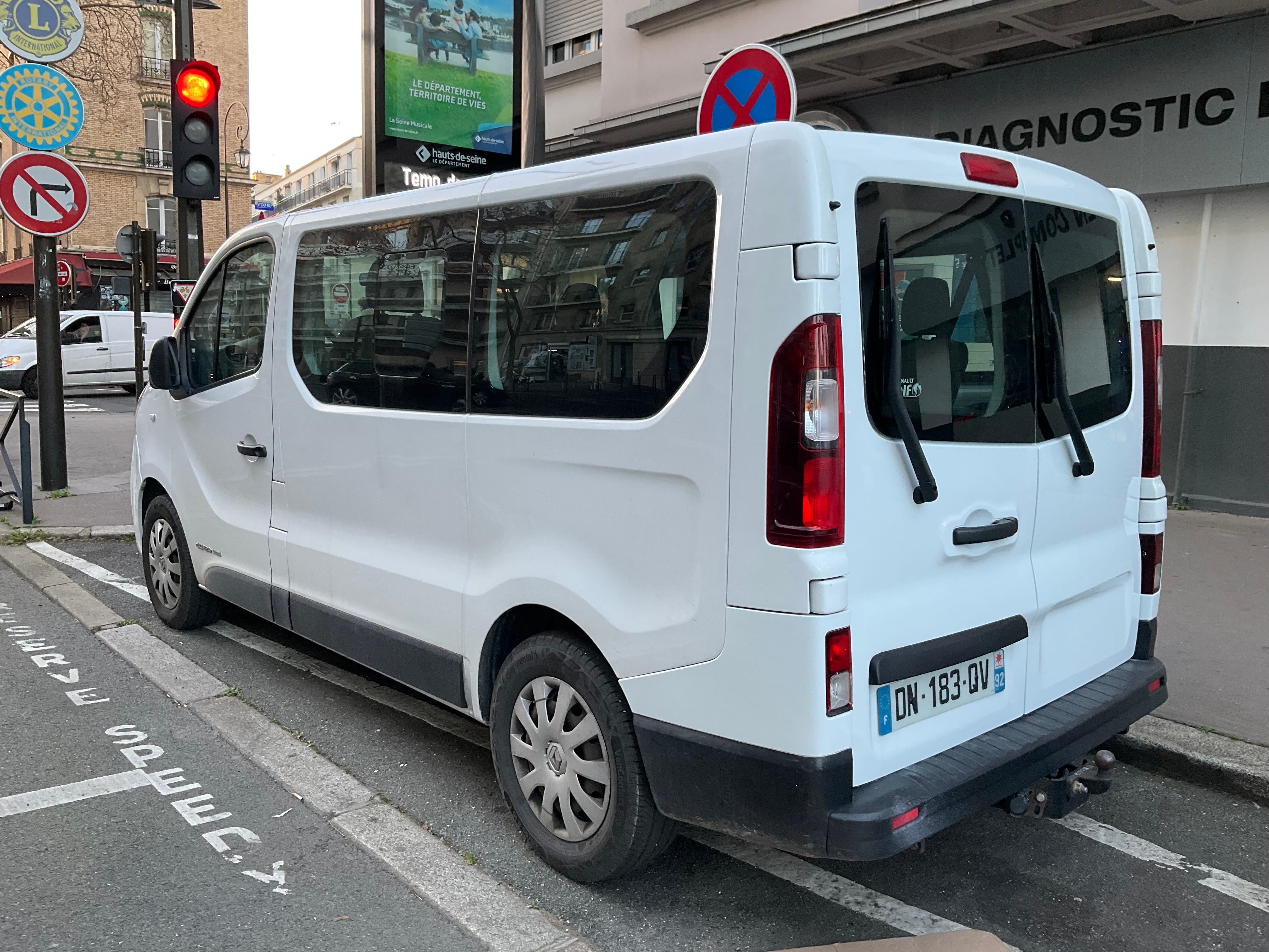 Renault Trafic Passenger avec Régulateur de vitesse