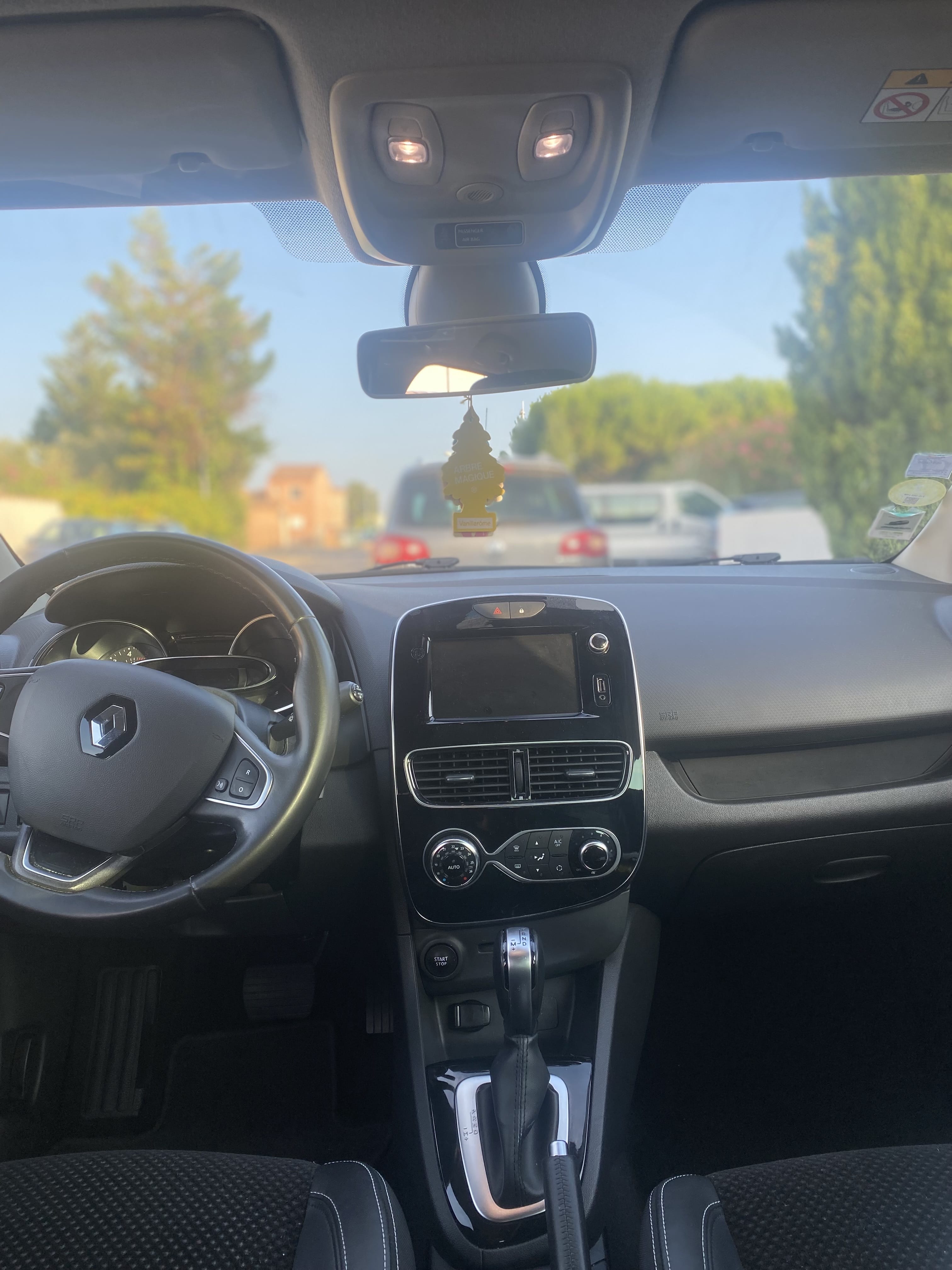 Renault Clio 1.9 DCI with Cruise control