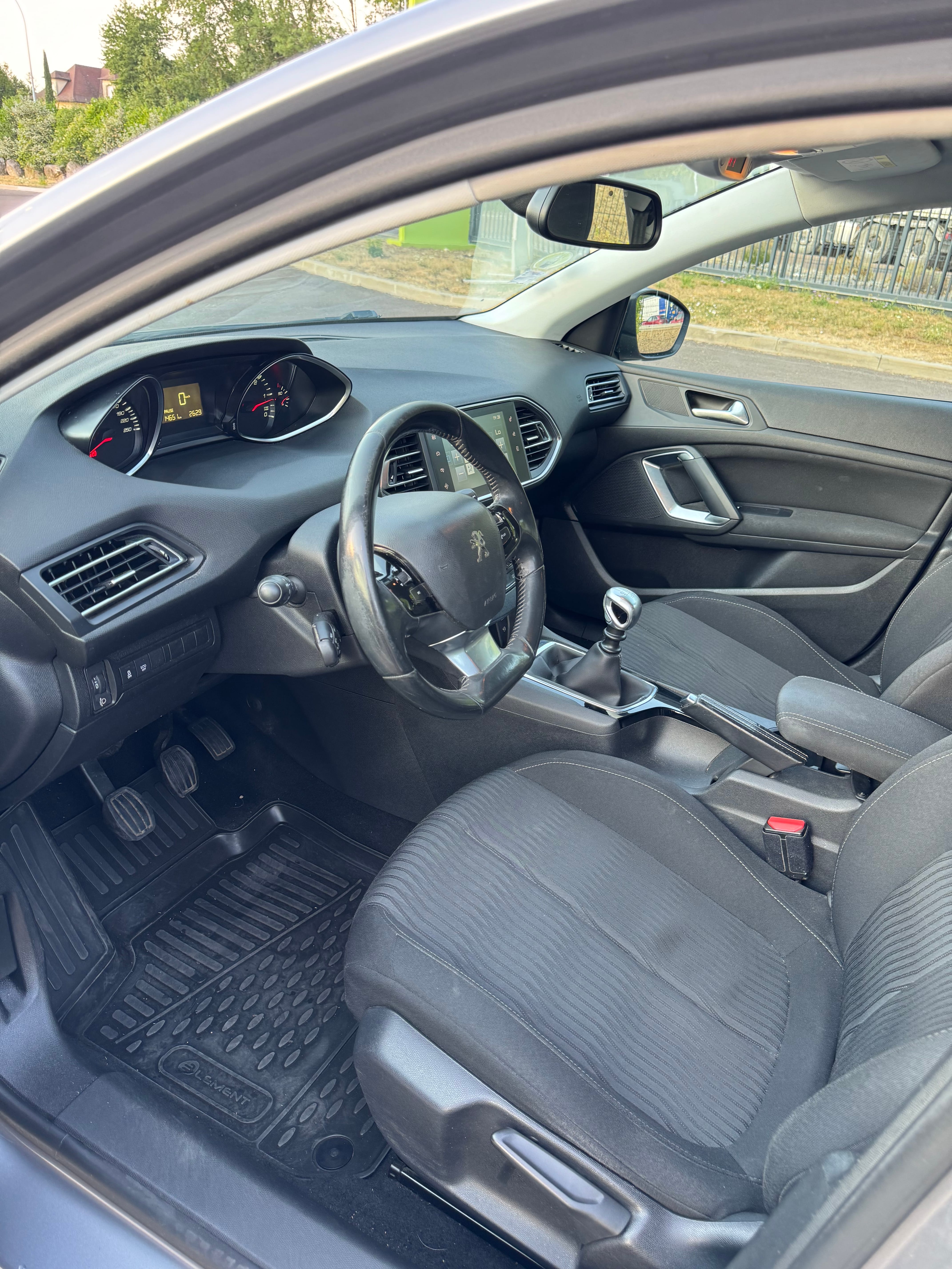 Peugeot 308 SW avec Port USB