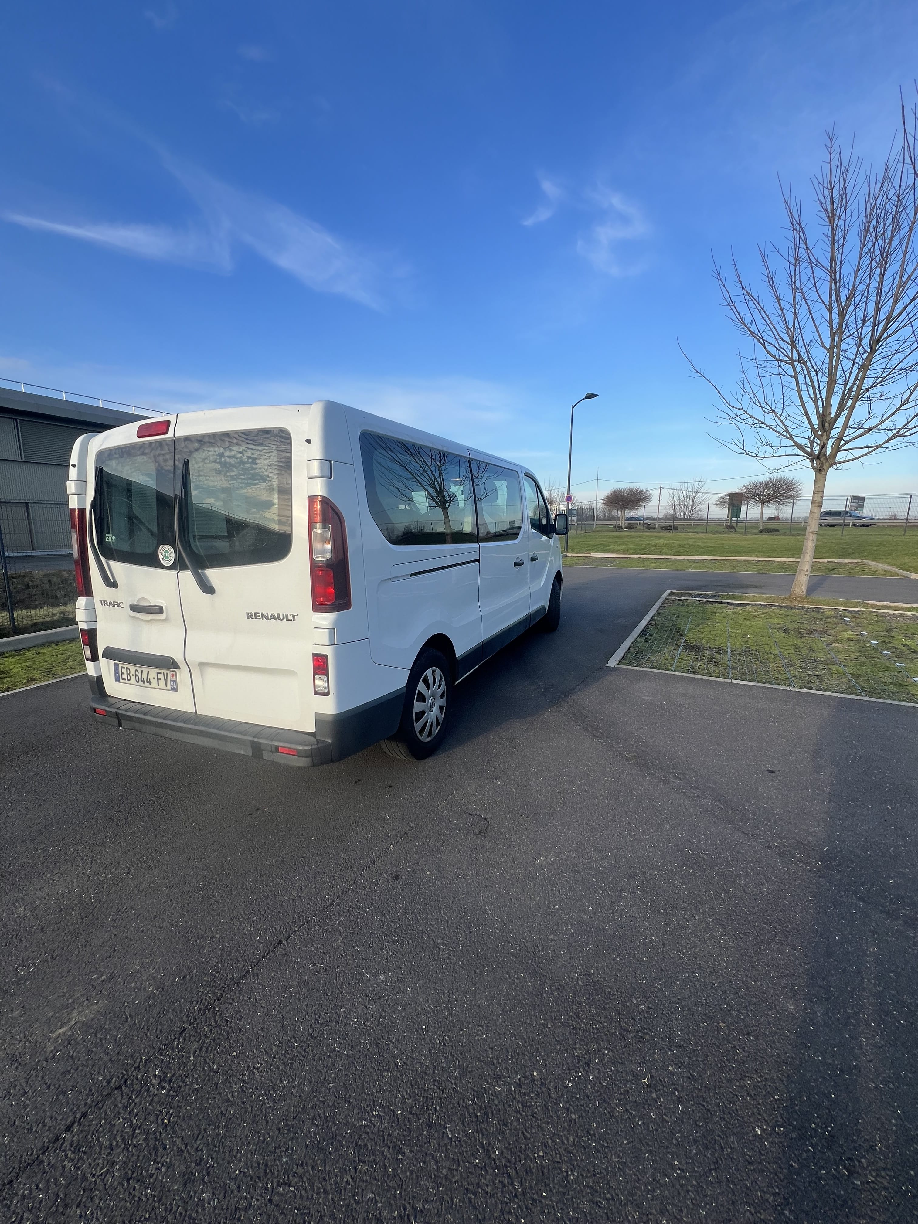 Renault Trafic Passenger avec GPS