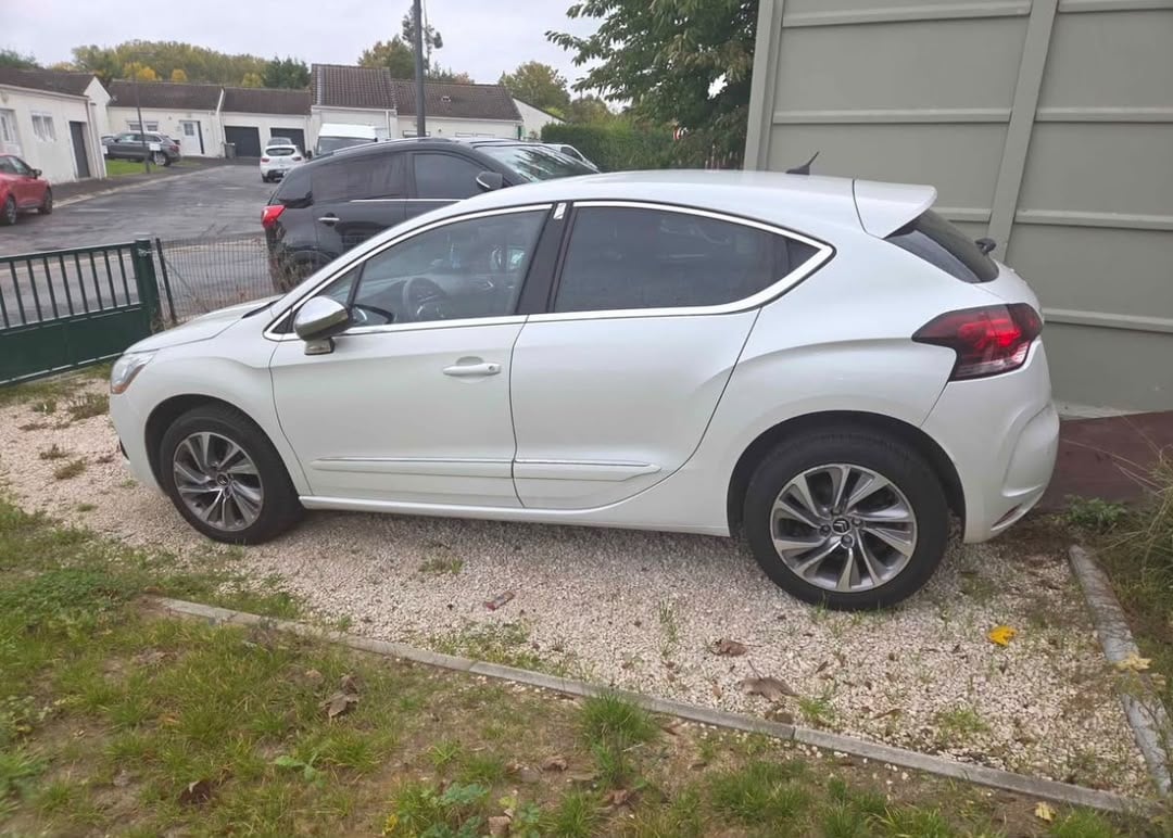Citroen DS4 avec Climatisation
