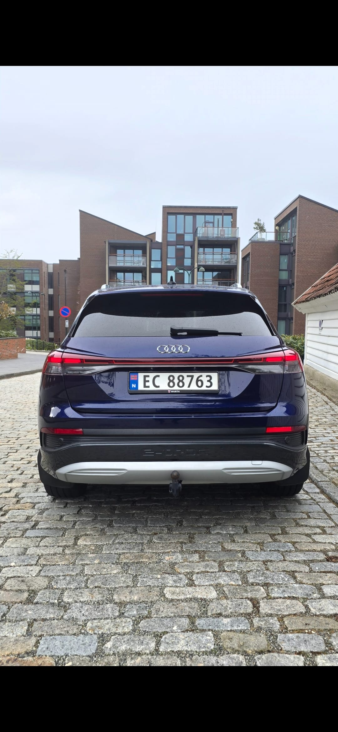 Audi Q4 50 e-tron quattro (AWD) med Ryggekamera