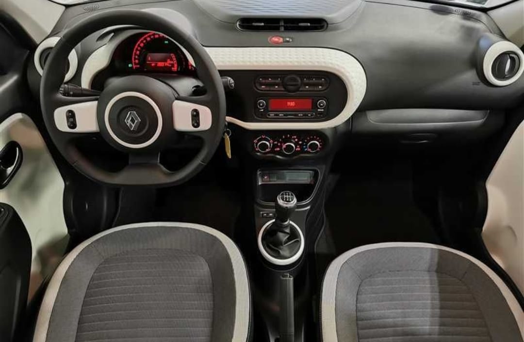 Renault Twingo III avec Port USB