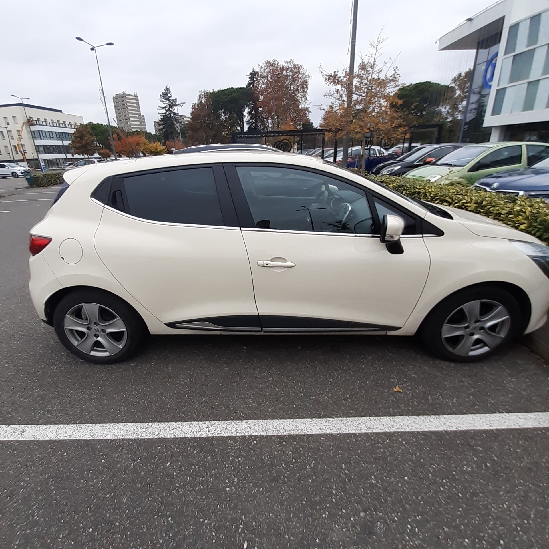 Renault Clio avec Climatisation