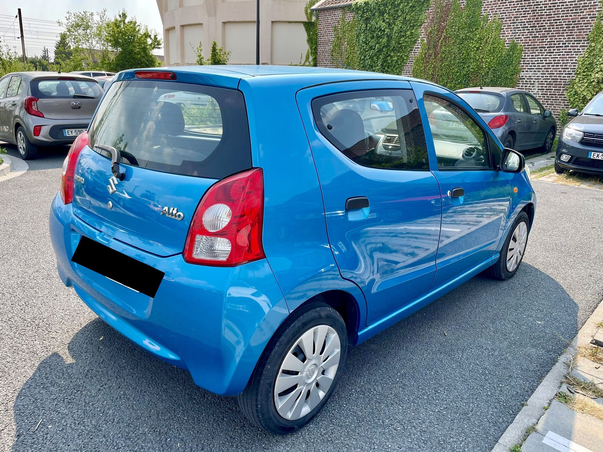 Suzuki Alto avec Audio Bluetooth