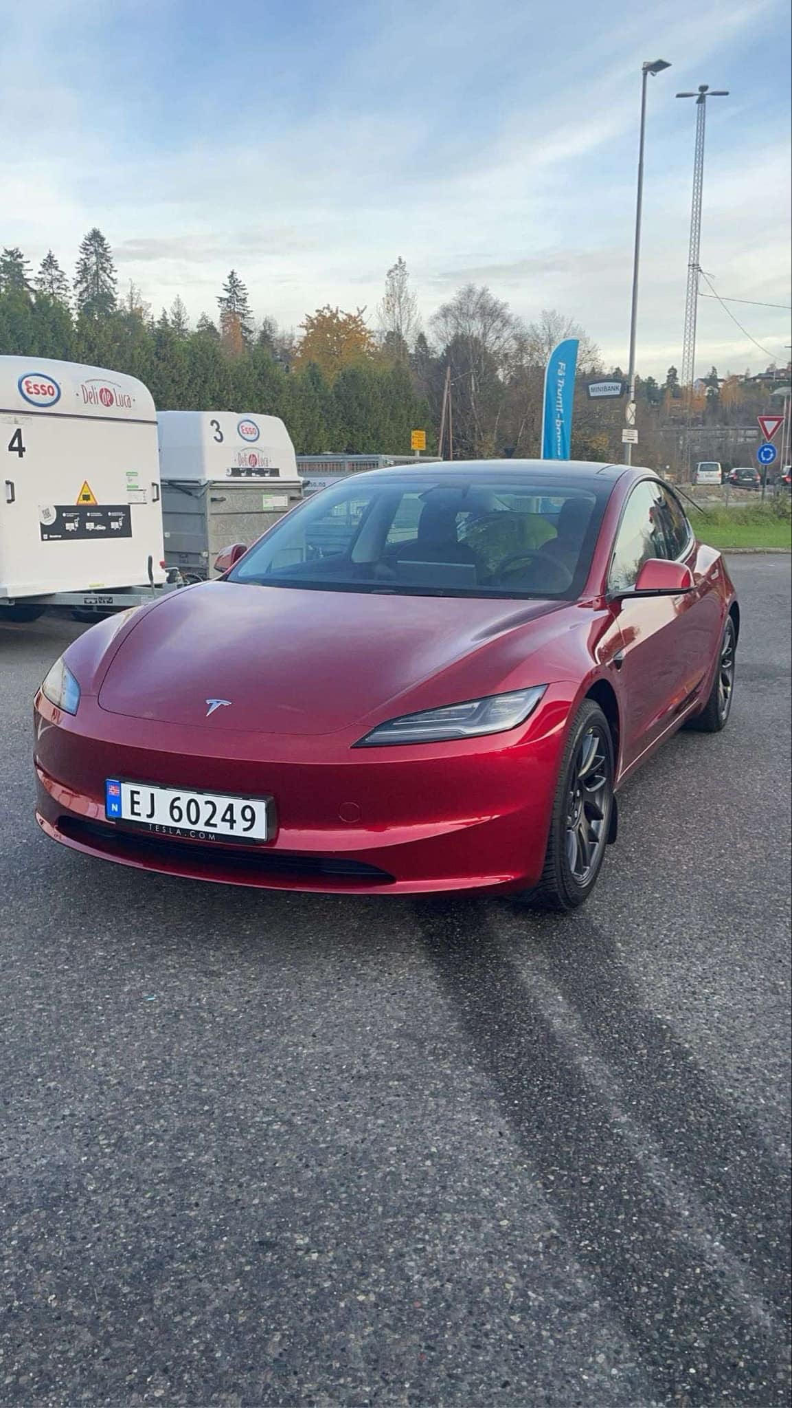 Tesla Model 3 Standard Range Plus 550 km WLTP, 2024, Electric, automatic