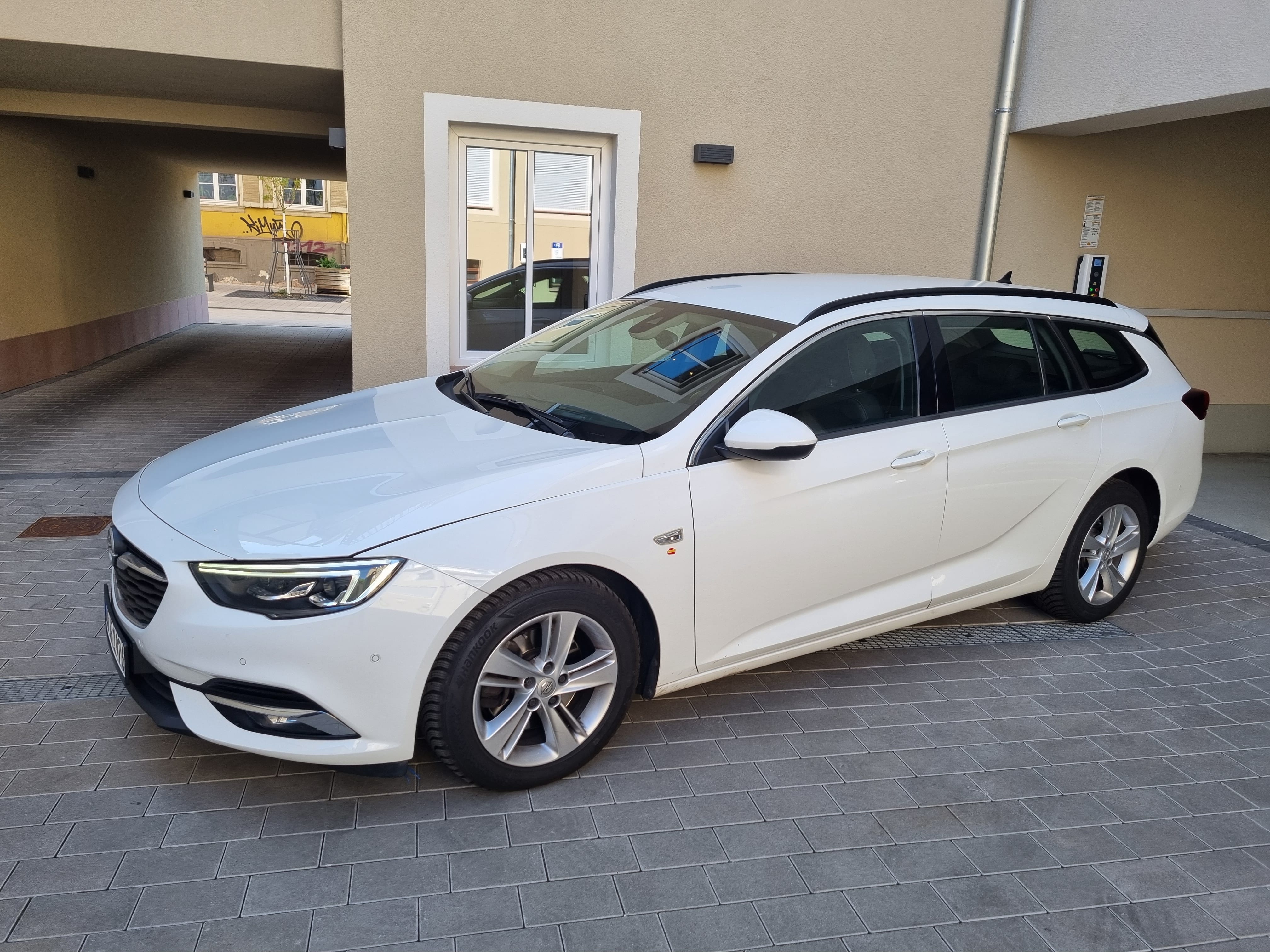 Opel Insignia Sports Tourer 2000, 2018, Diesel, Automatik