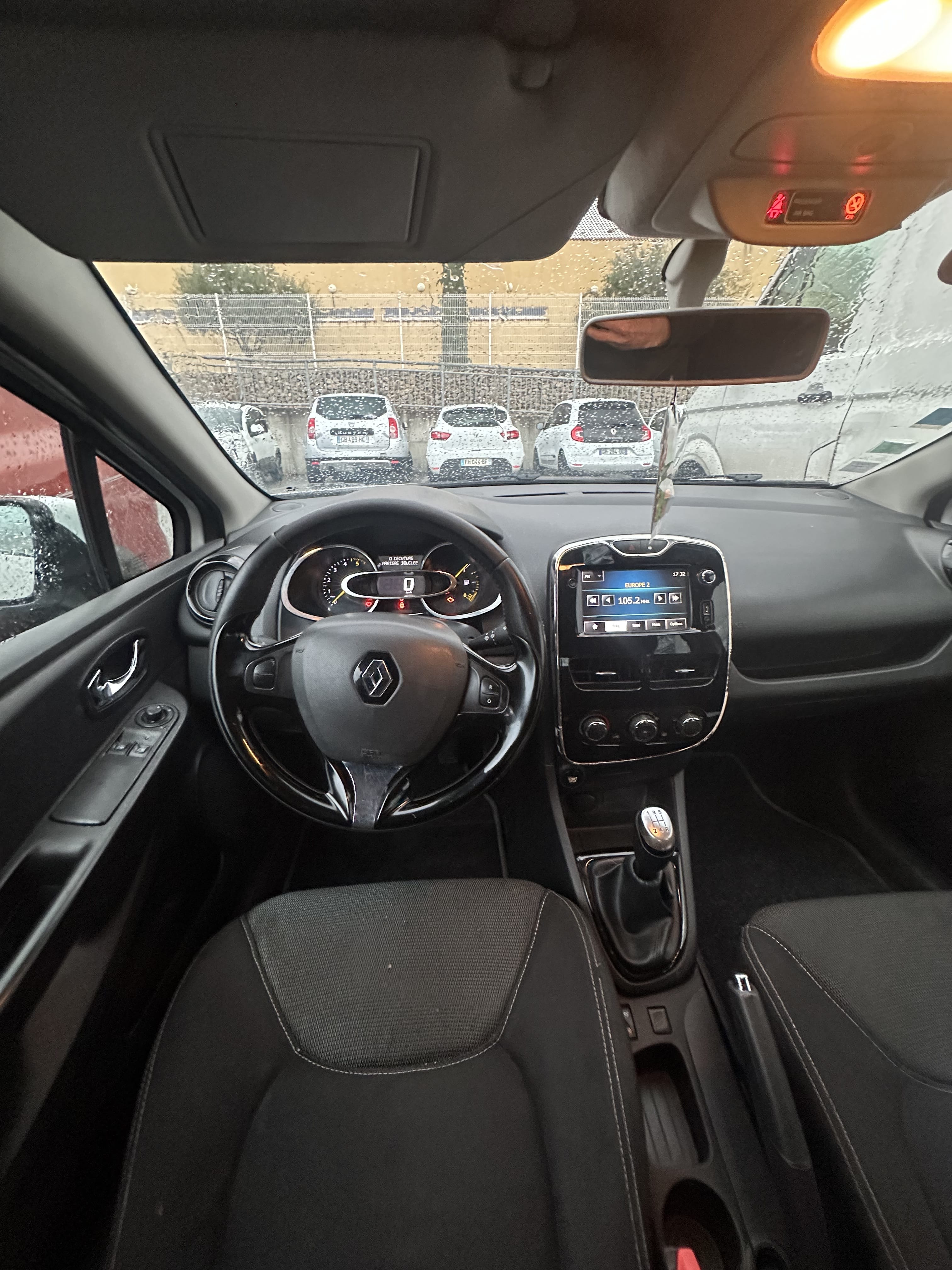 Renault Clio Clio 4 diesel avec Régulateur de vitesse
