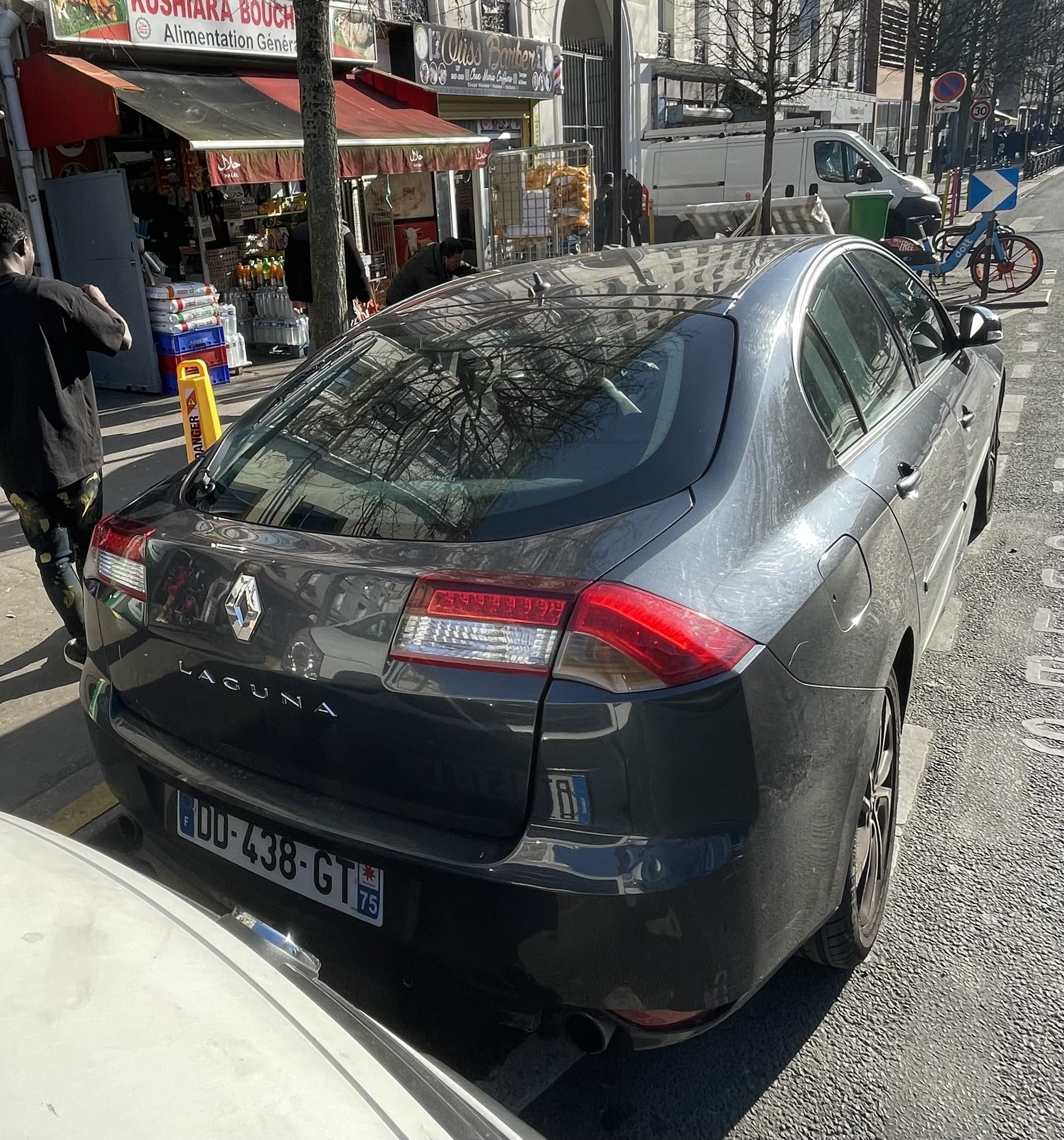 Renault Laguna avec GPS