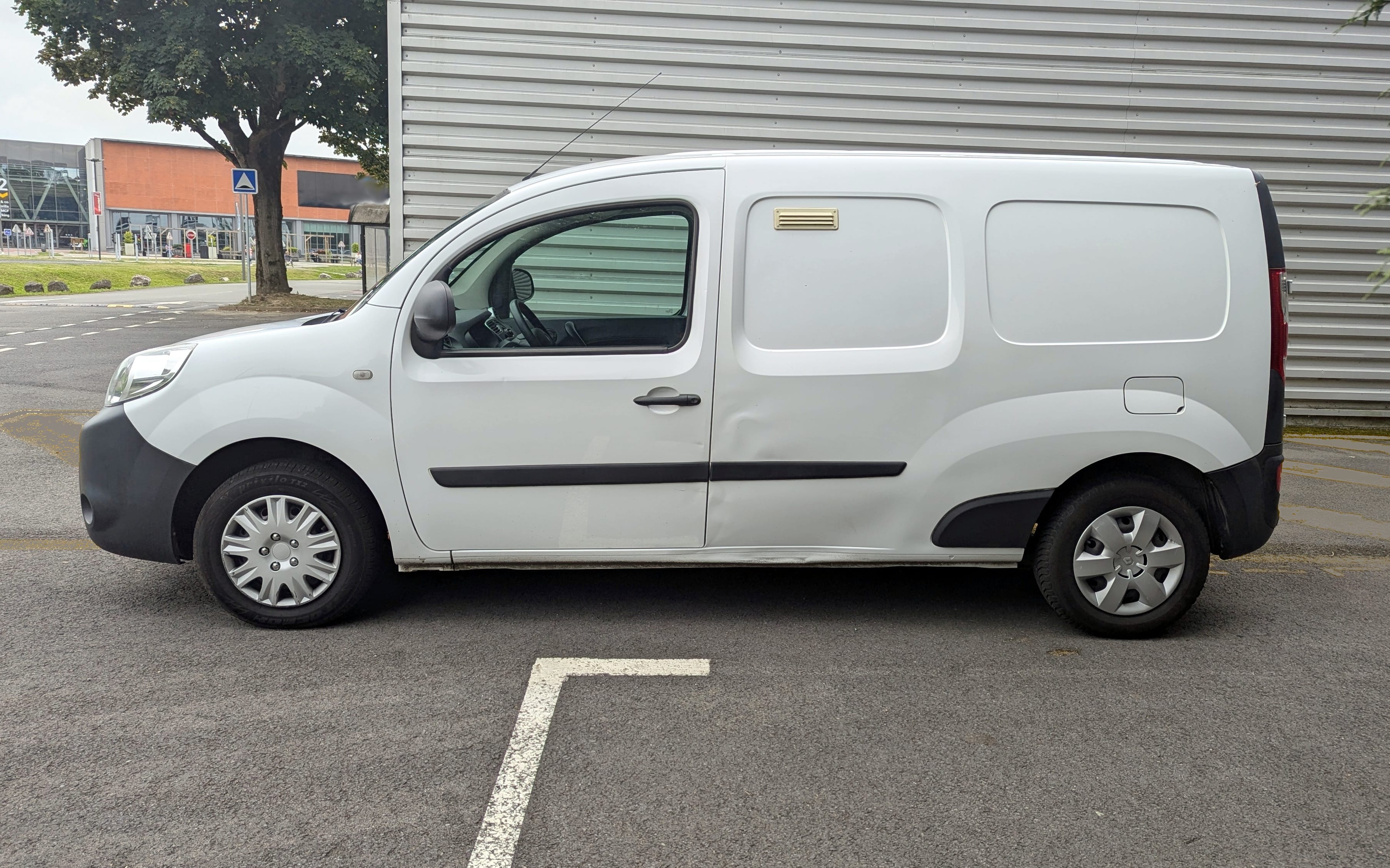 Renault Kangoo Express GRAND VOLUME MAXI LONG avec Climatisation