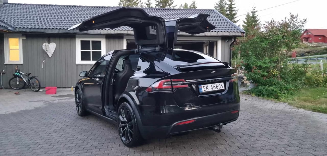 Tesla Model X Long Range med Aircondition