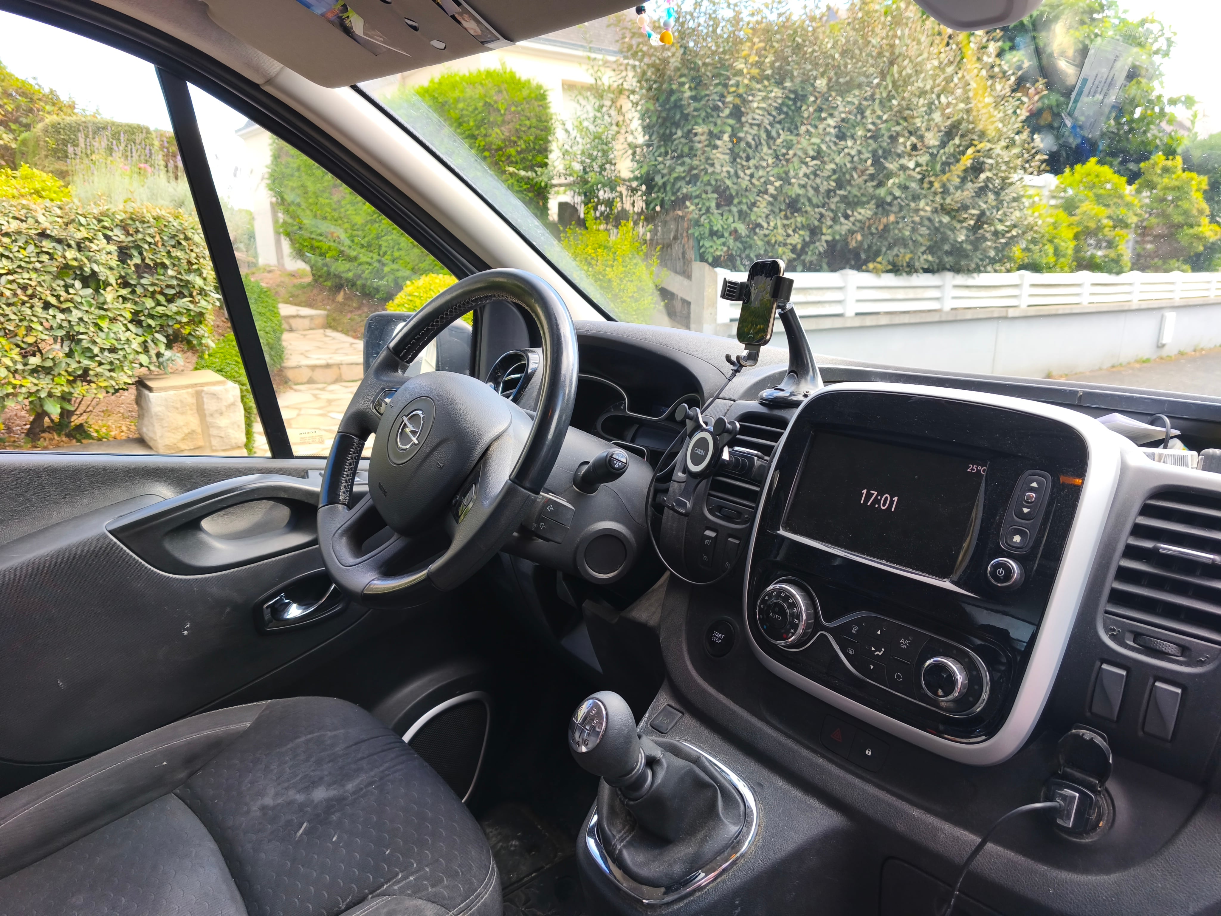 Opel Vivaro avec Caméra de recul